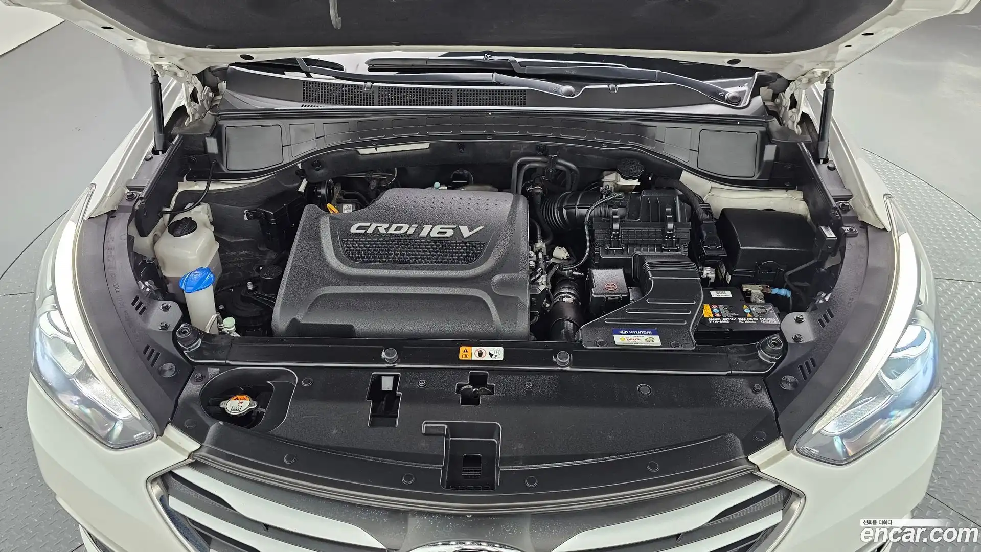 Santafe Hyundai 2016.1-OUTER-006