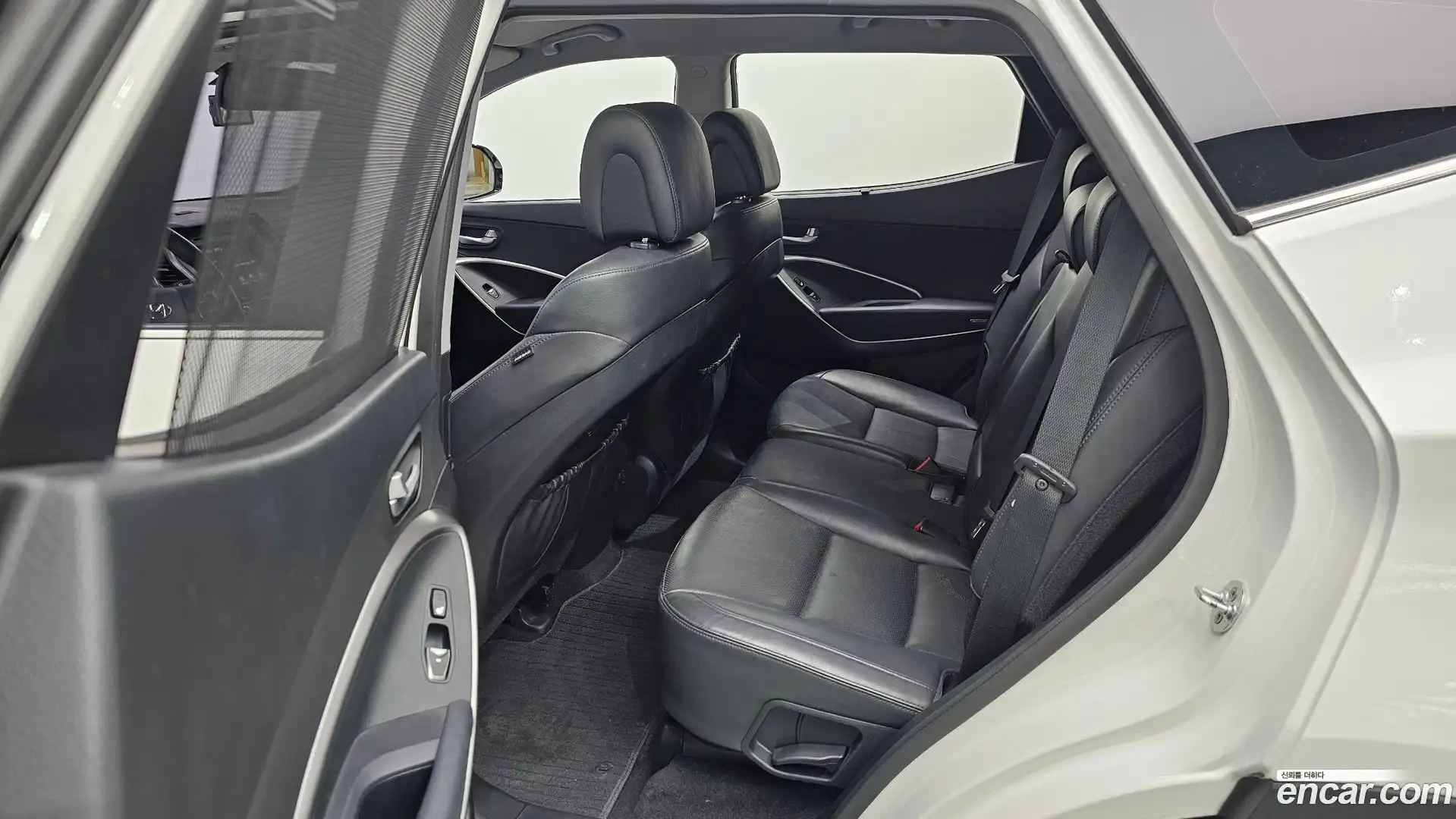 Santafe Hyundai 2016.1-INNER-036