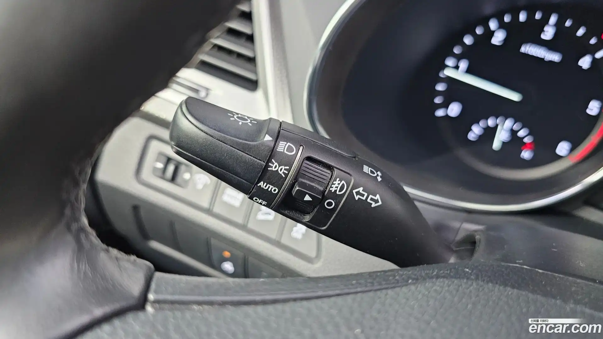 Santafe Hyundai 2016.1-OPTION-043