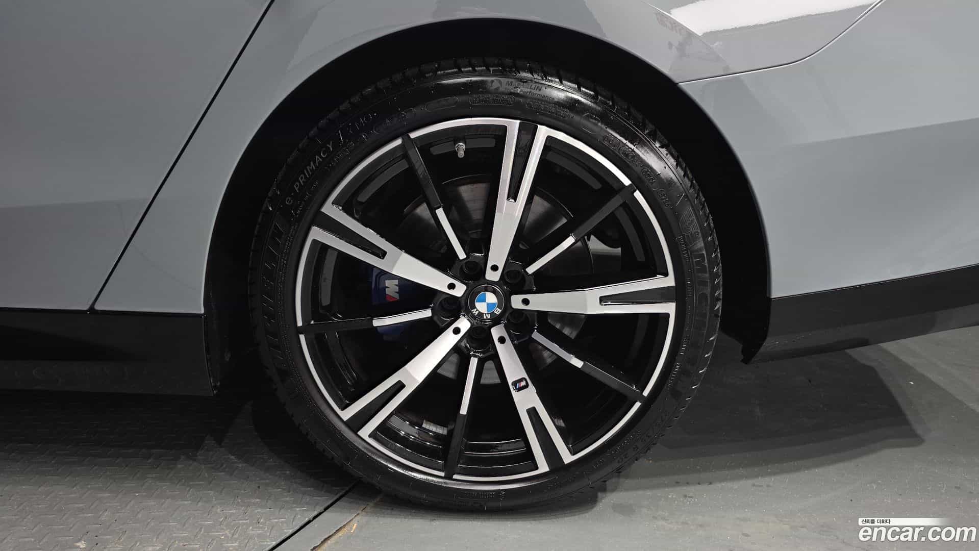 5-Series BMW 2024.1-OUTER-031
