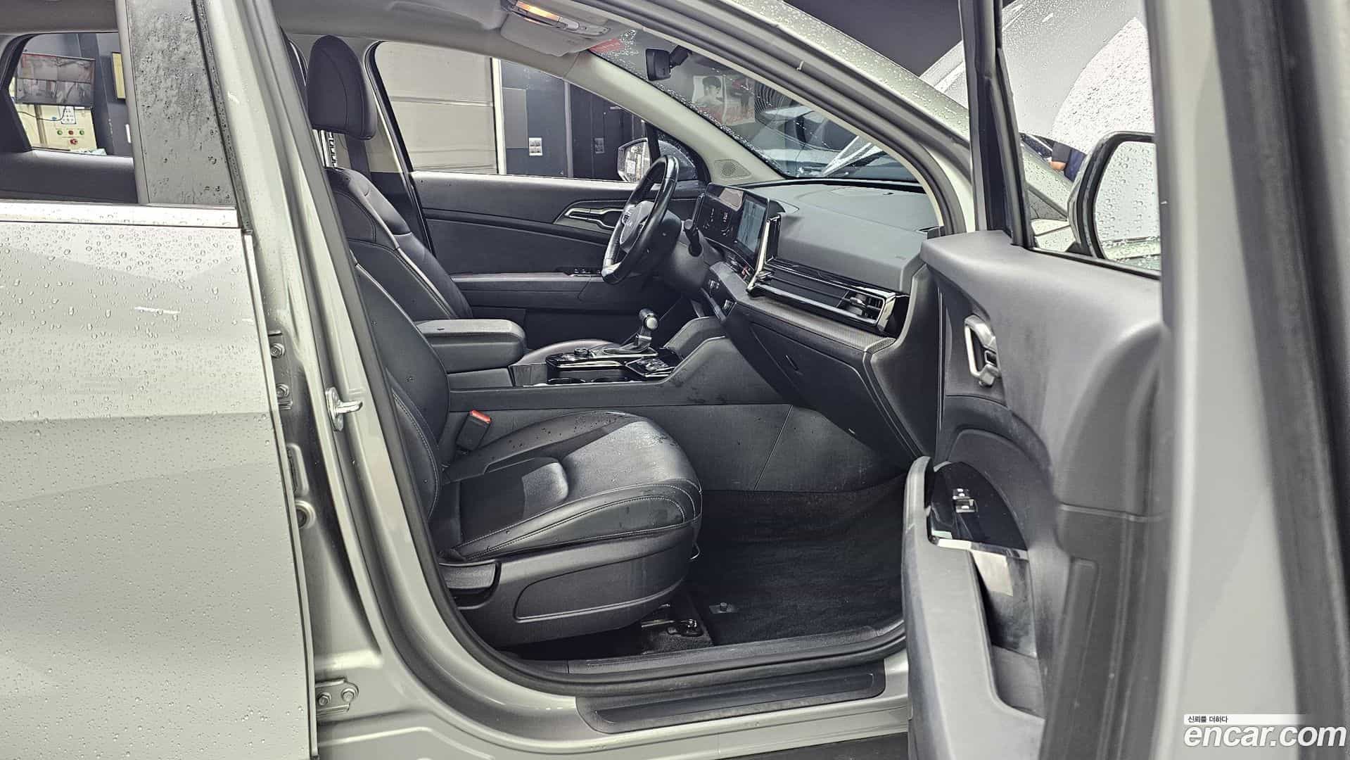 Sportage Kia 2023.5-OPTION-015