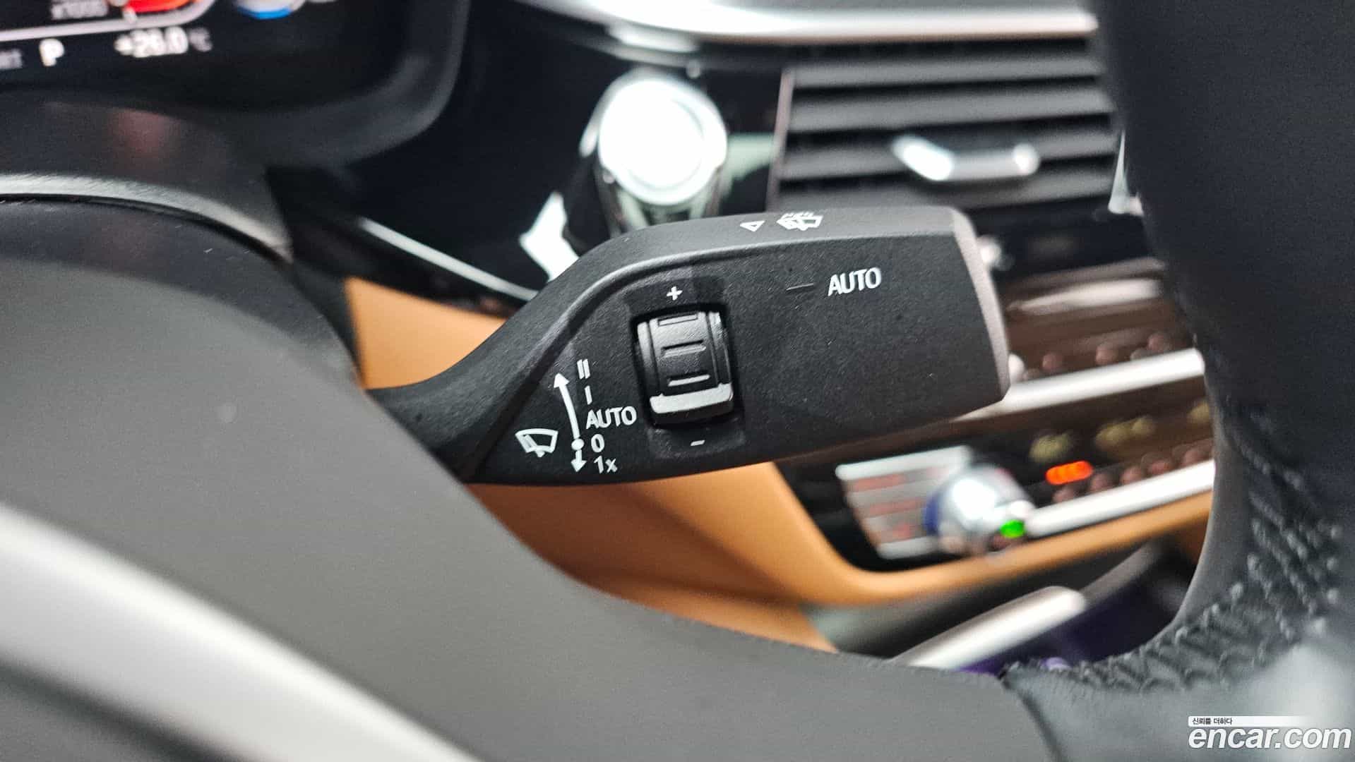 5-Series BMW 2021.8-OPTION-041