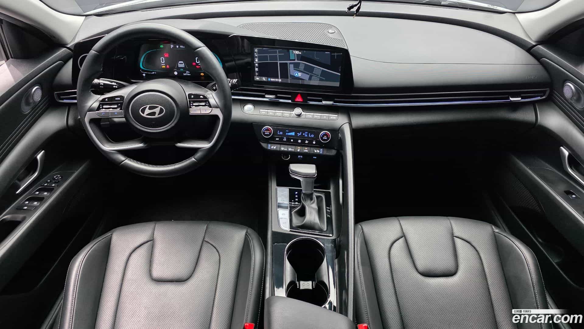 AVANTE Hyundai 2023.10-INNER-007
