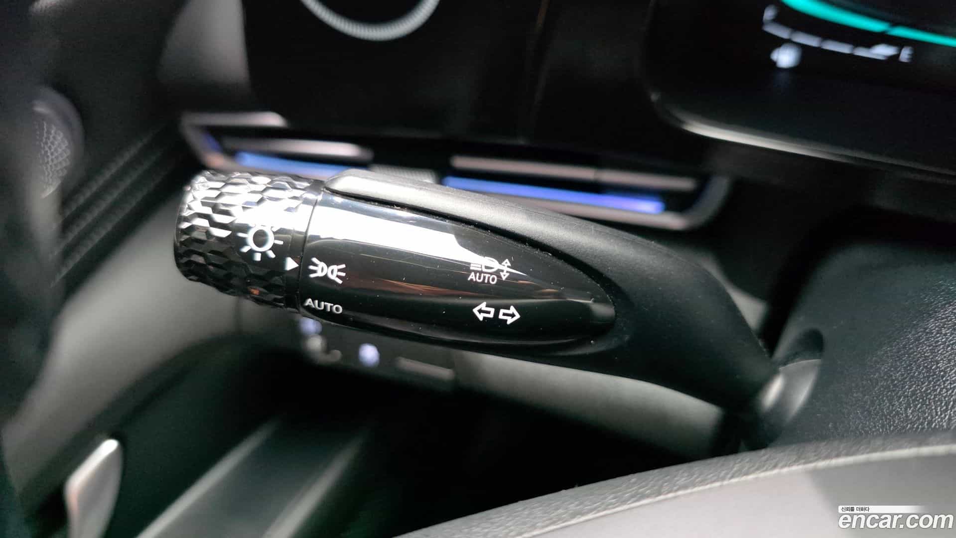 AVANTE Hyundai 2023.10-OPTION-022