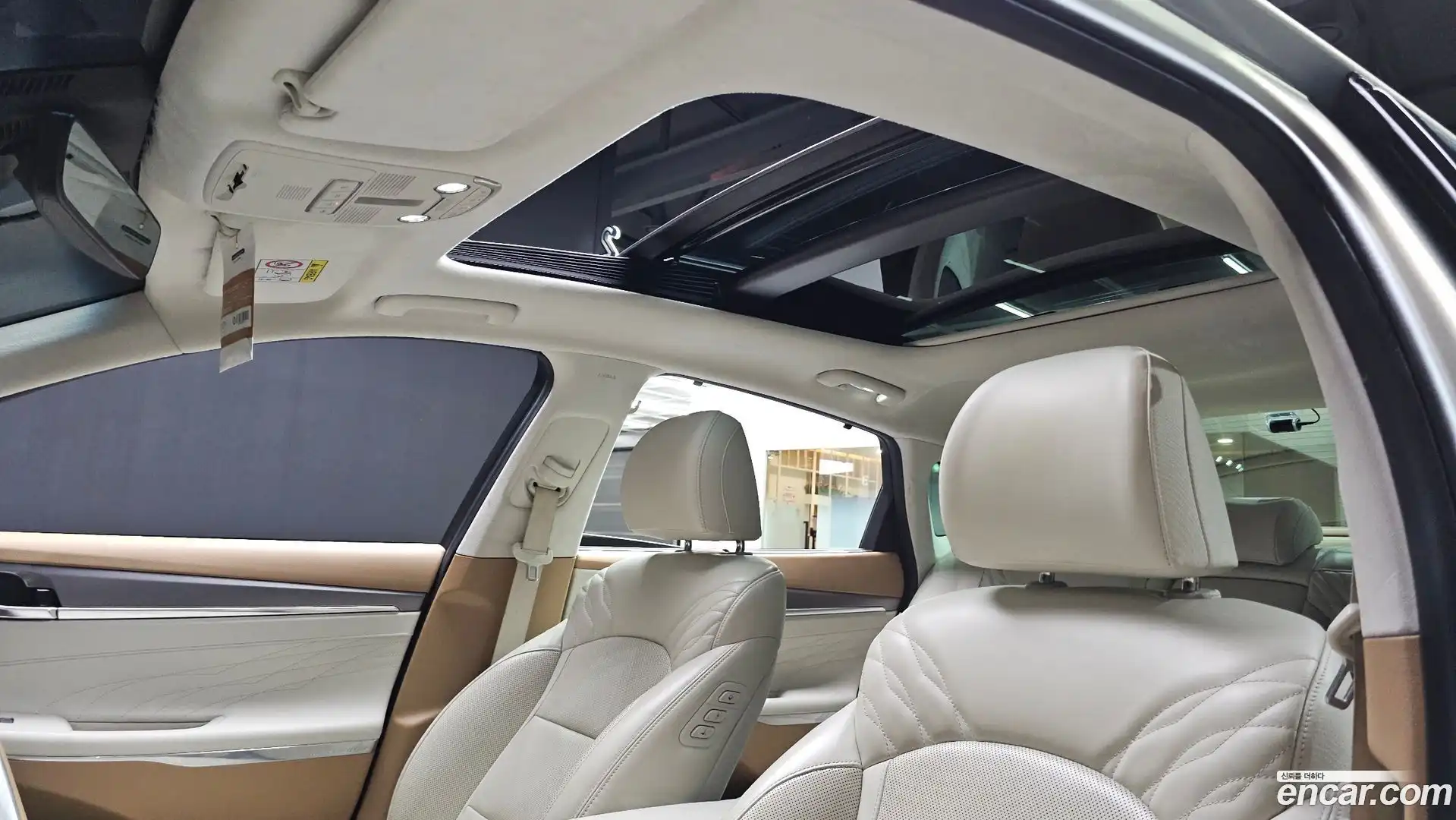 Grandeur Hyundai 2020.6-OPTION-043