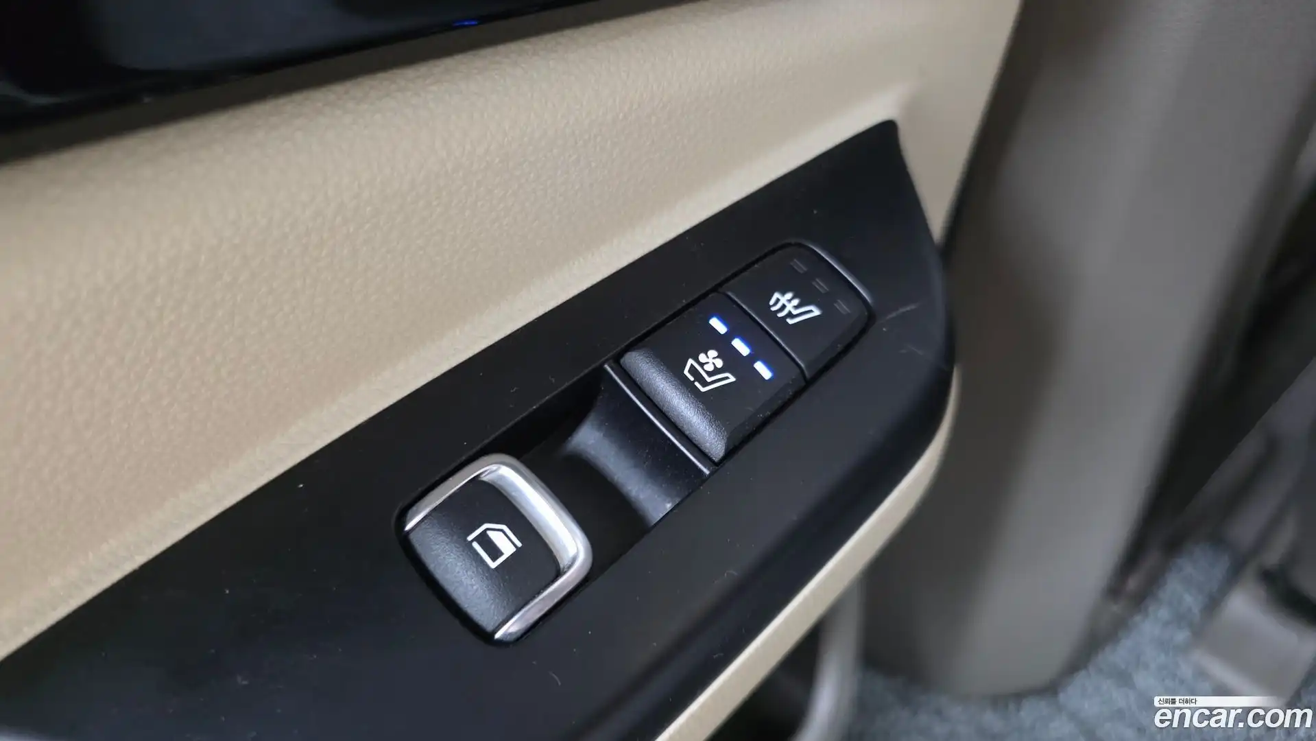 Canival Kia 2023.4-OPTION-022