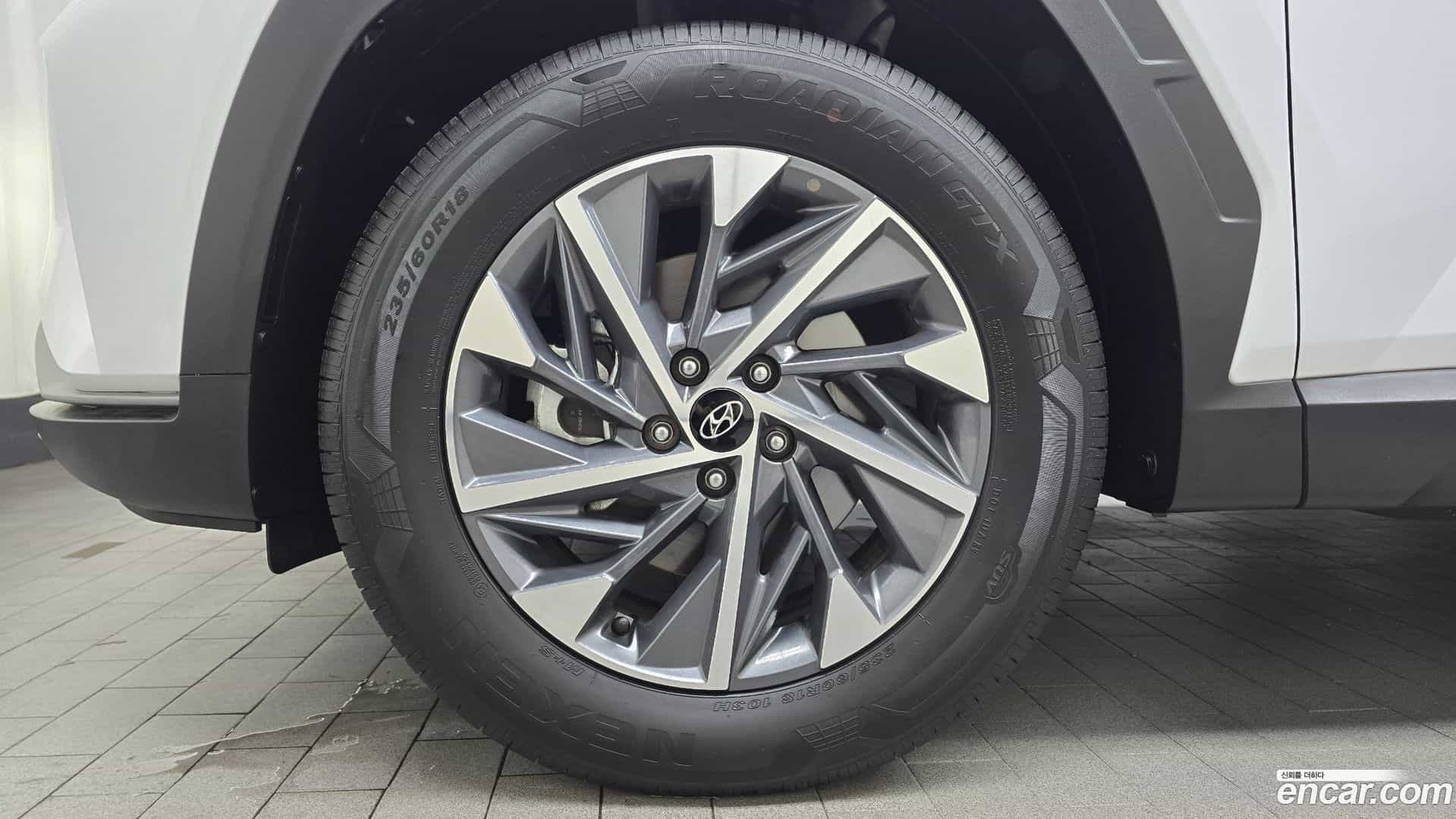 Tucson Hyundai 2023.1-OUTER-005