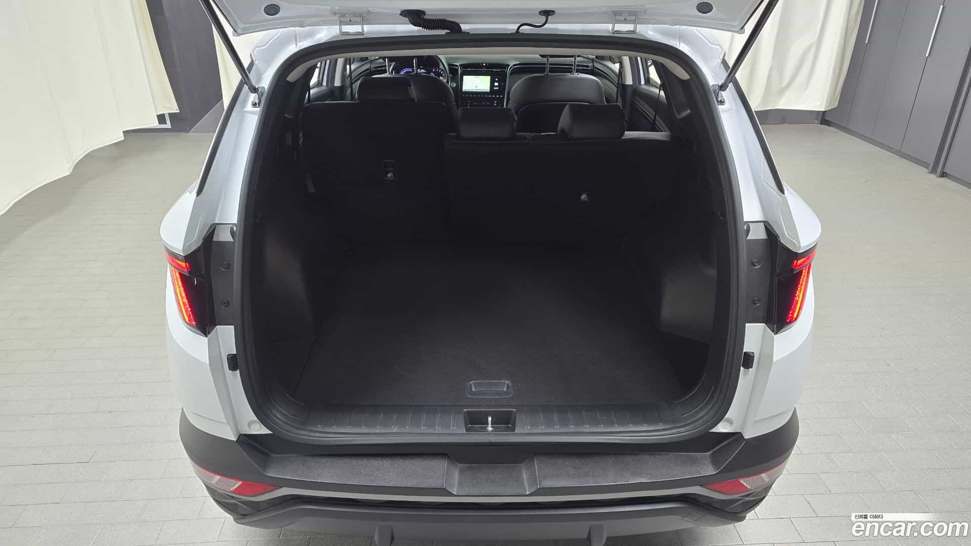Tucson Hyundai 2023.1-OPTION-024