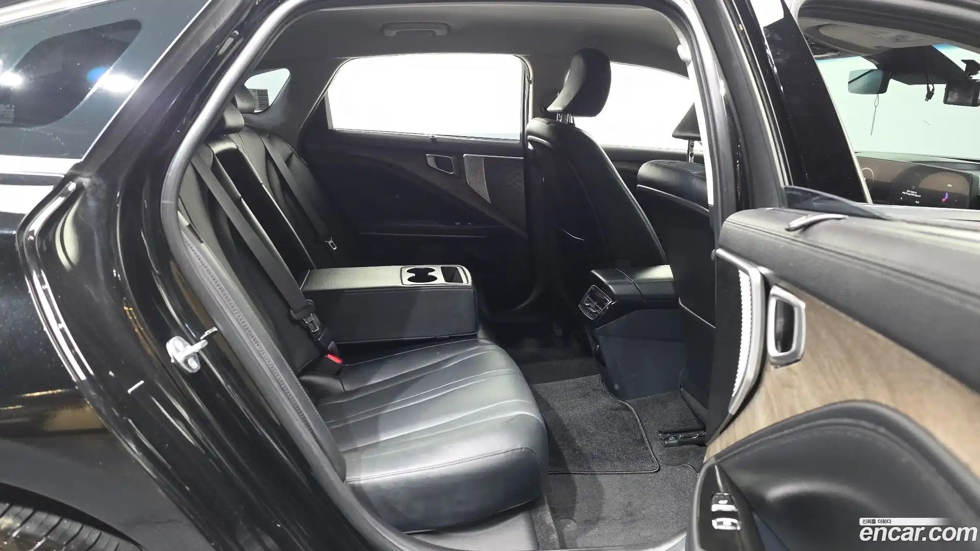 K8 Kia 2023.6-OPTION-016