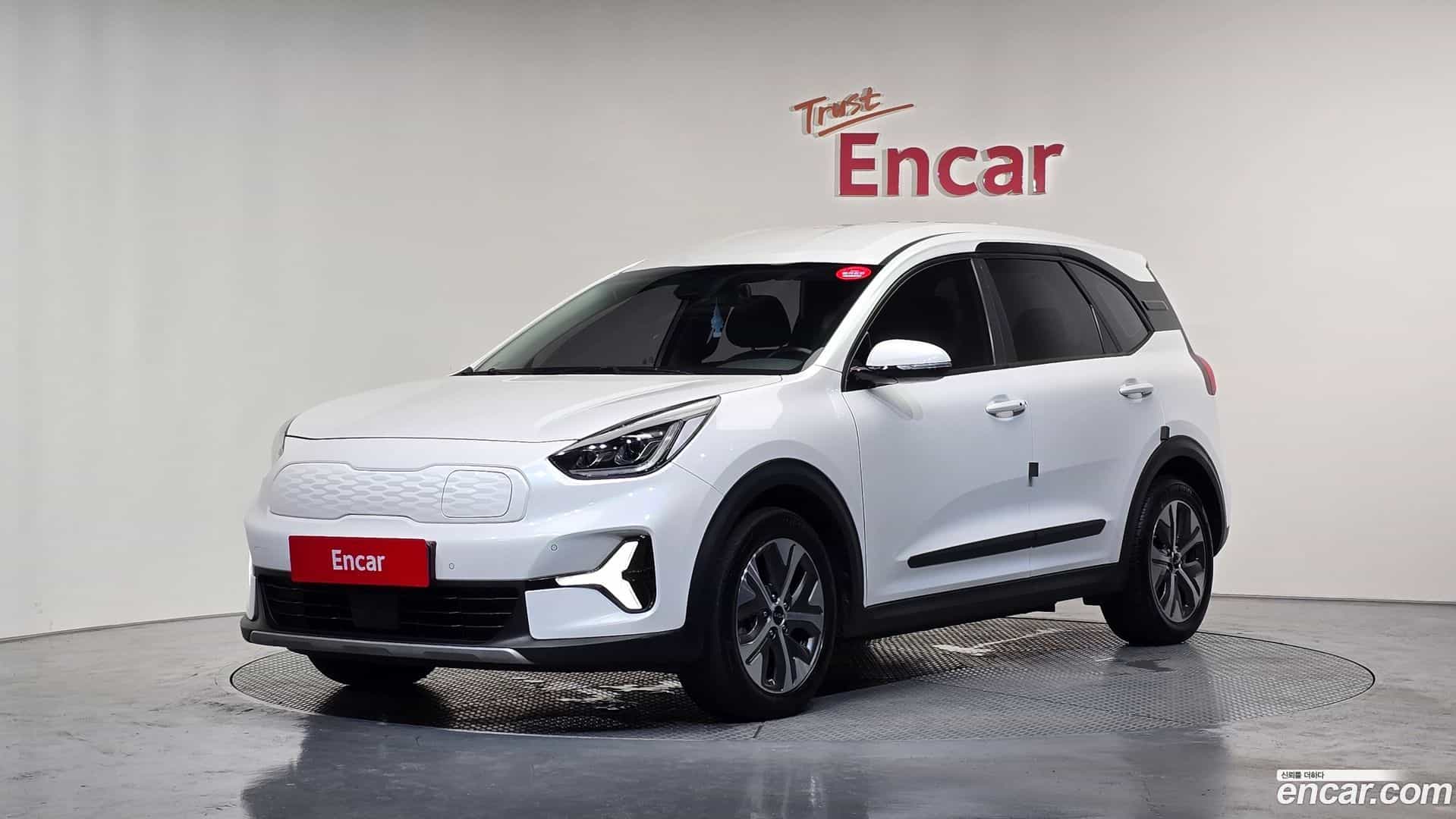 Niro Kia 2022.9-OUTER-001