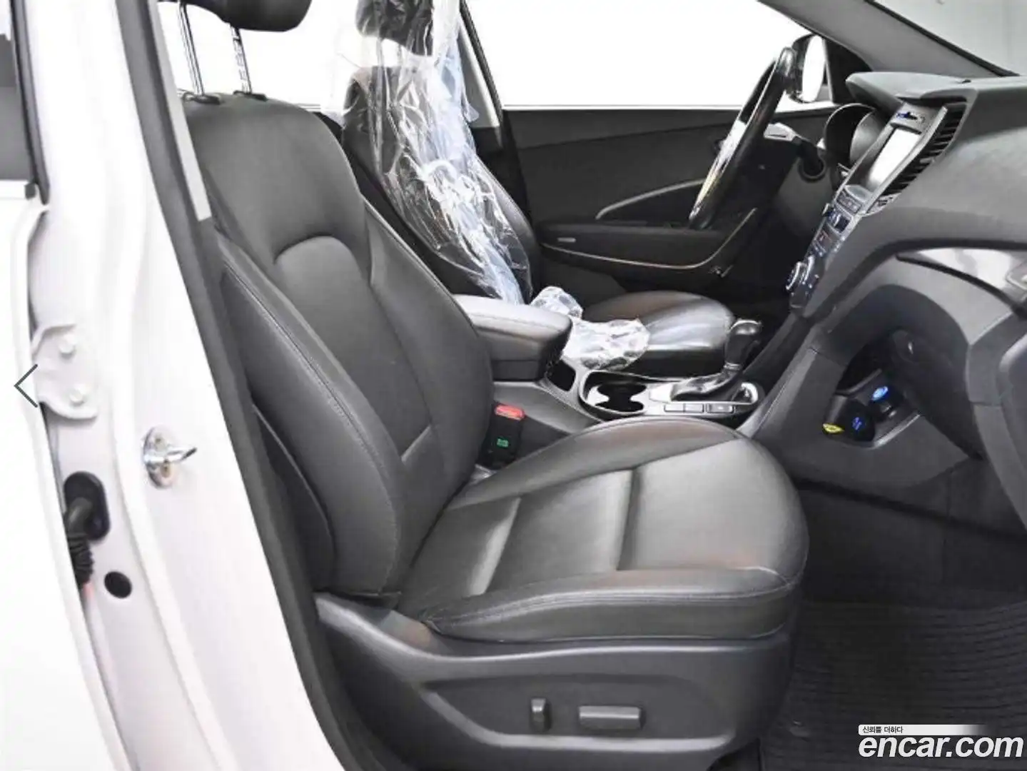 Santafe Hyundai 2015.5-INNER-010