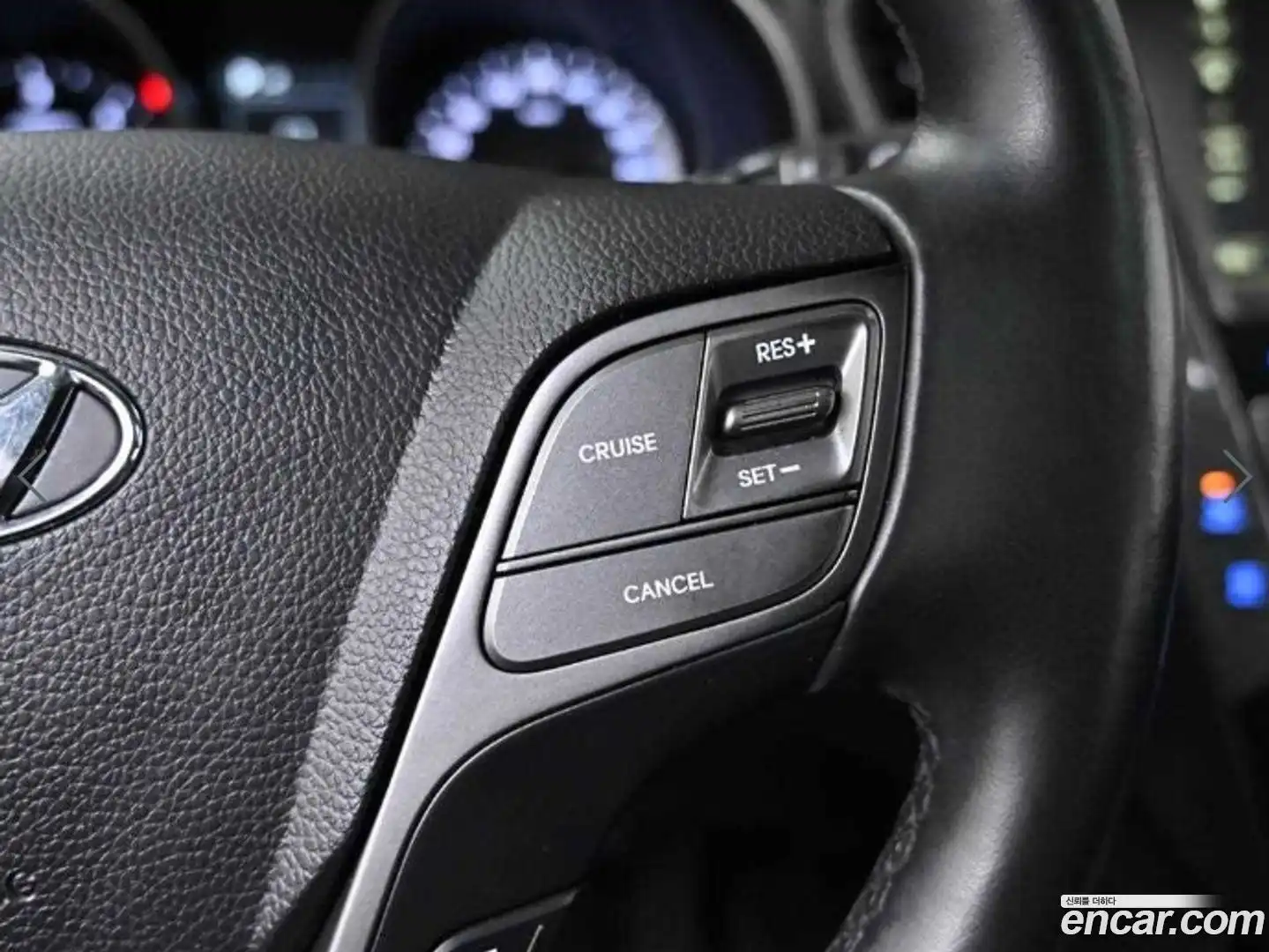 Santafe Hyundai 2015.5-OPTION-022