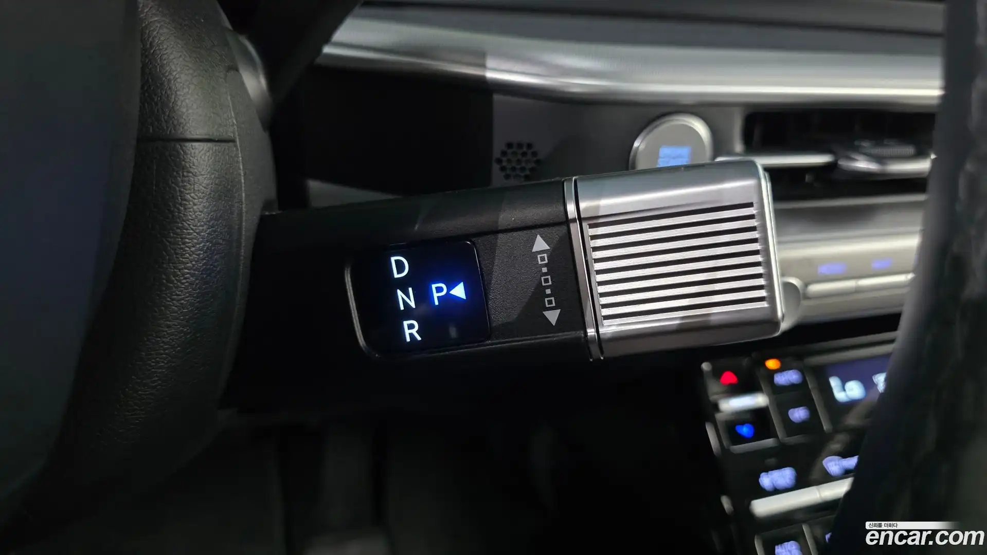 Grandeur Hyundai 2023.5-OPTION-021