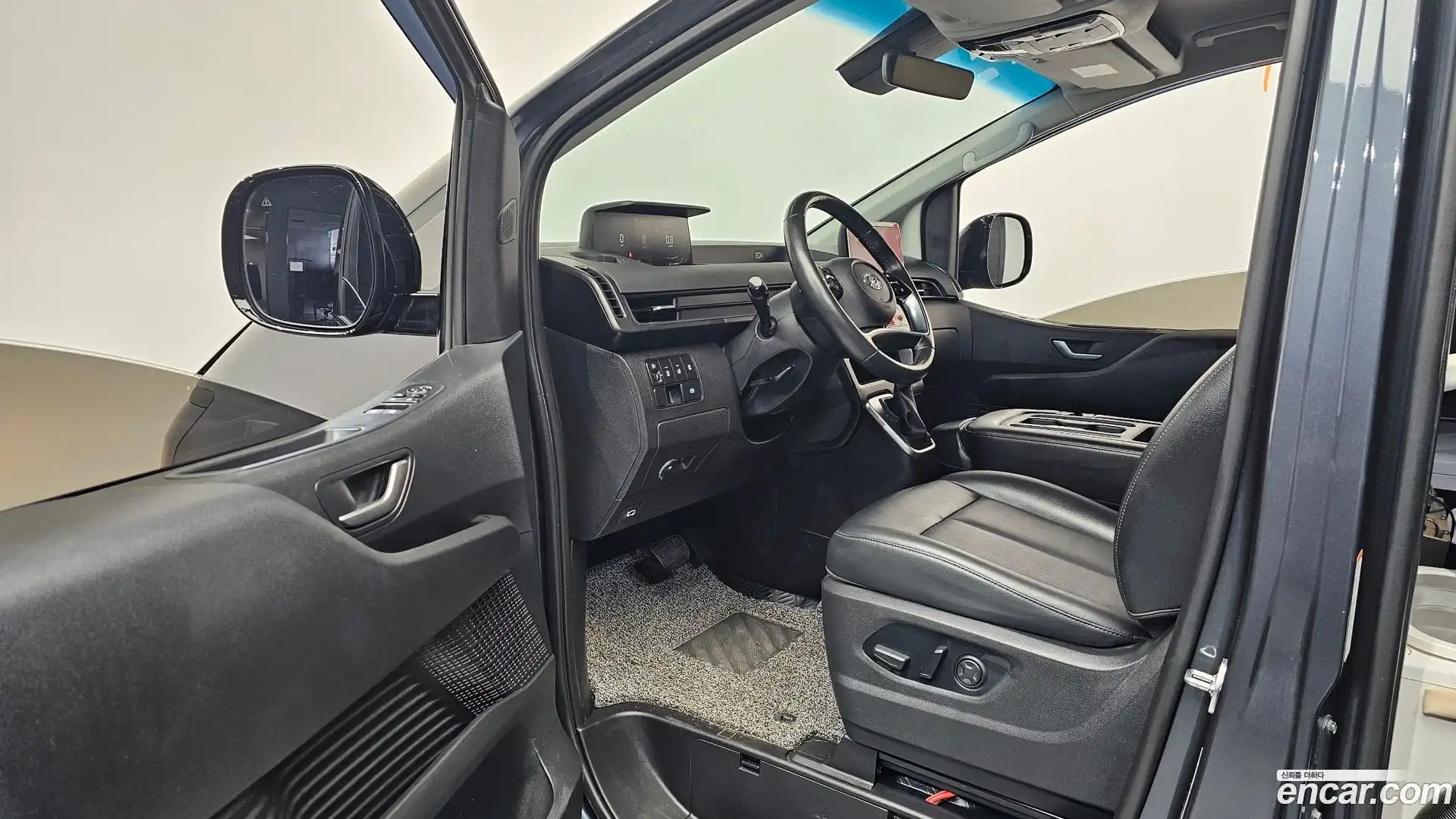 Staria Hyundai 2021.7-INNER-010