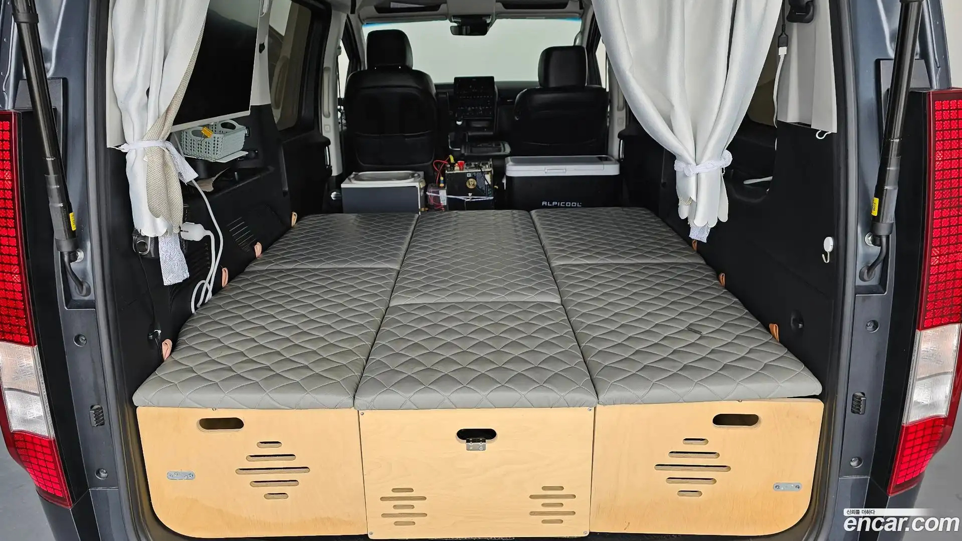Staria Hyundai 2021.7-OPTION-040