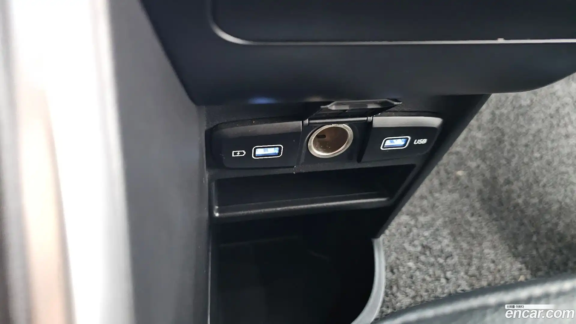 Staria Hyundai 2021.7-OPTION-041