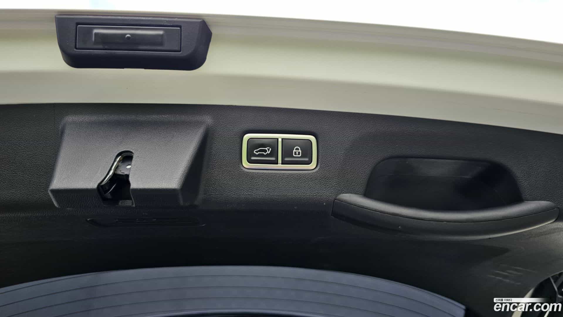 Sorento Kia 2023.6-OPTION-019
