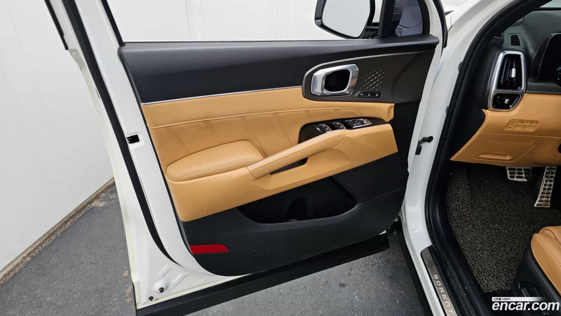 Sorento Kia 2023.6-INNER-034