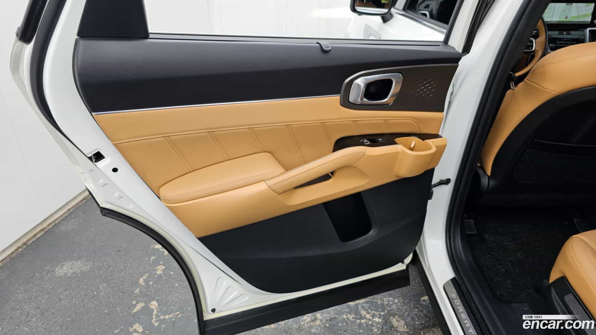 Sorento Kia 2023.6-INNER-035