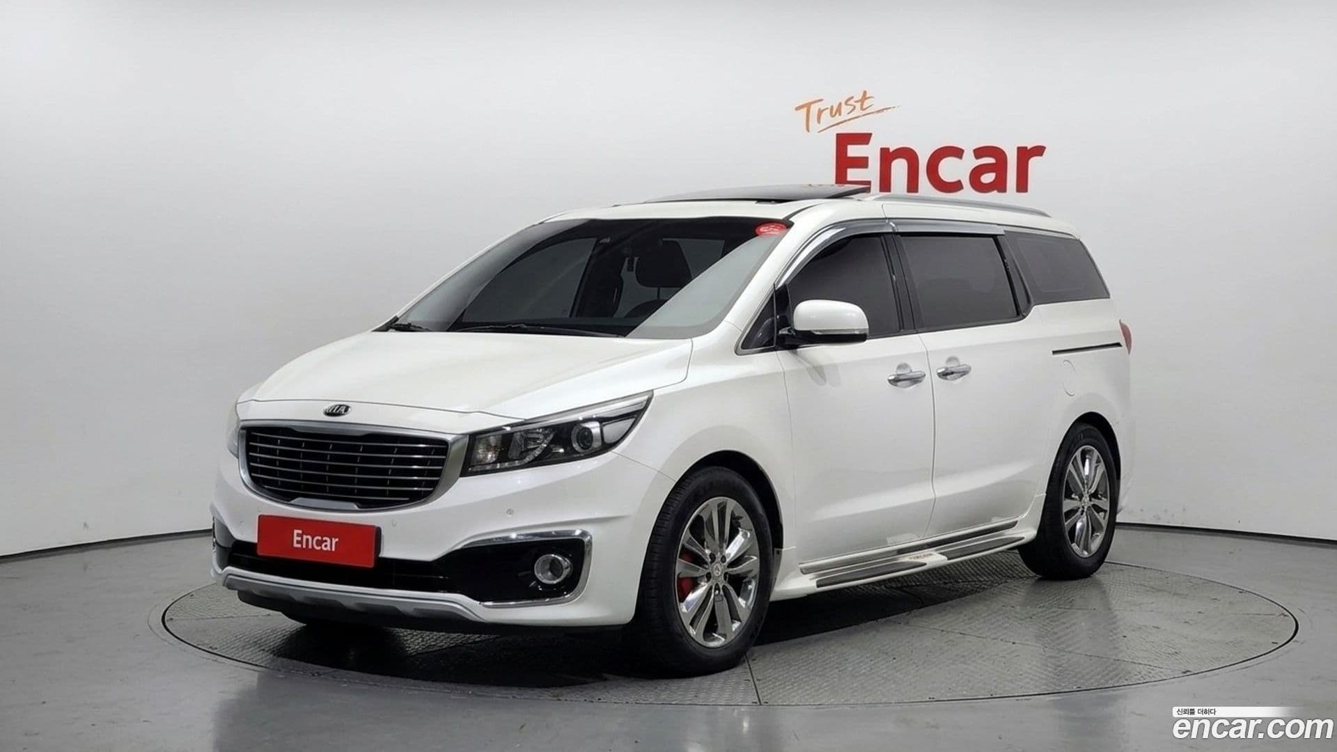 Main__Slider__Photo:Canival Kia 2016.11-0