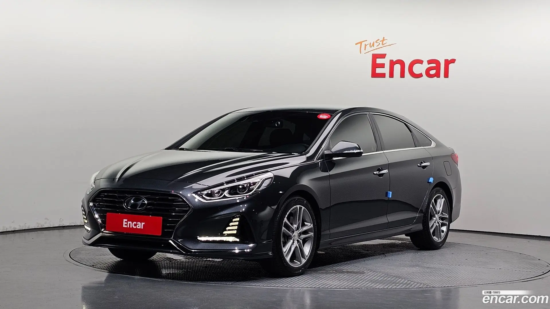 Main__Slider__Photo:Sonata Hyundai 2017.2-0