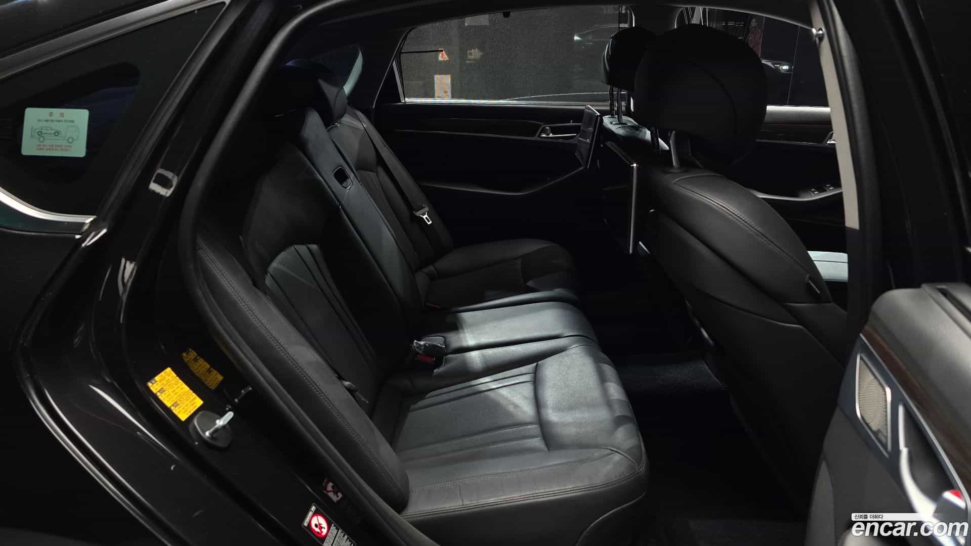 G80 Genesis 2018.11-OPTION-016