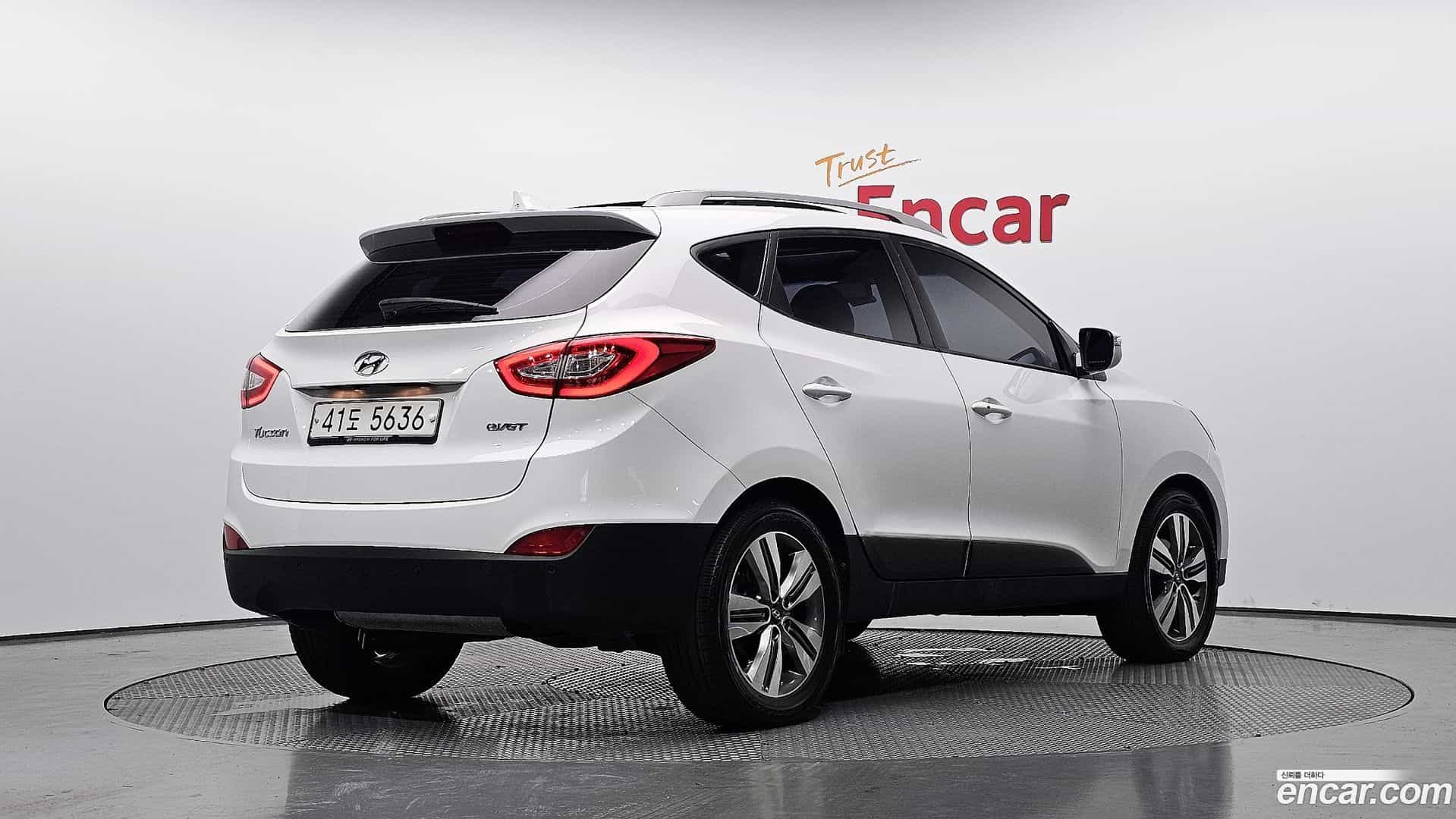 Tucson Hyundai 2014.0-OUTER-002