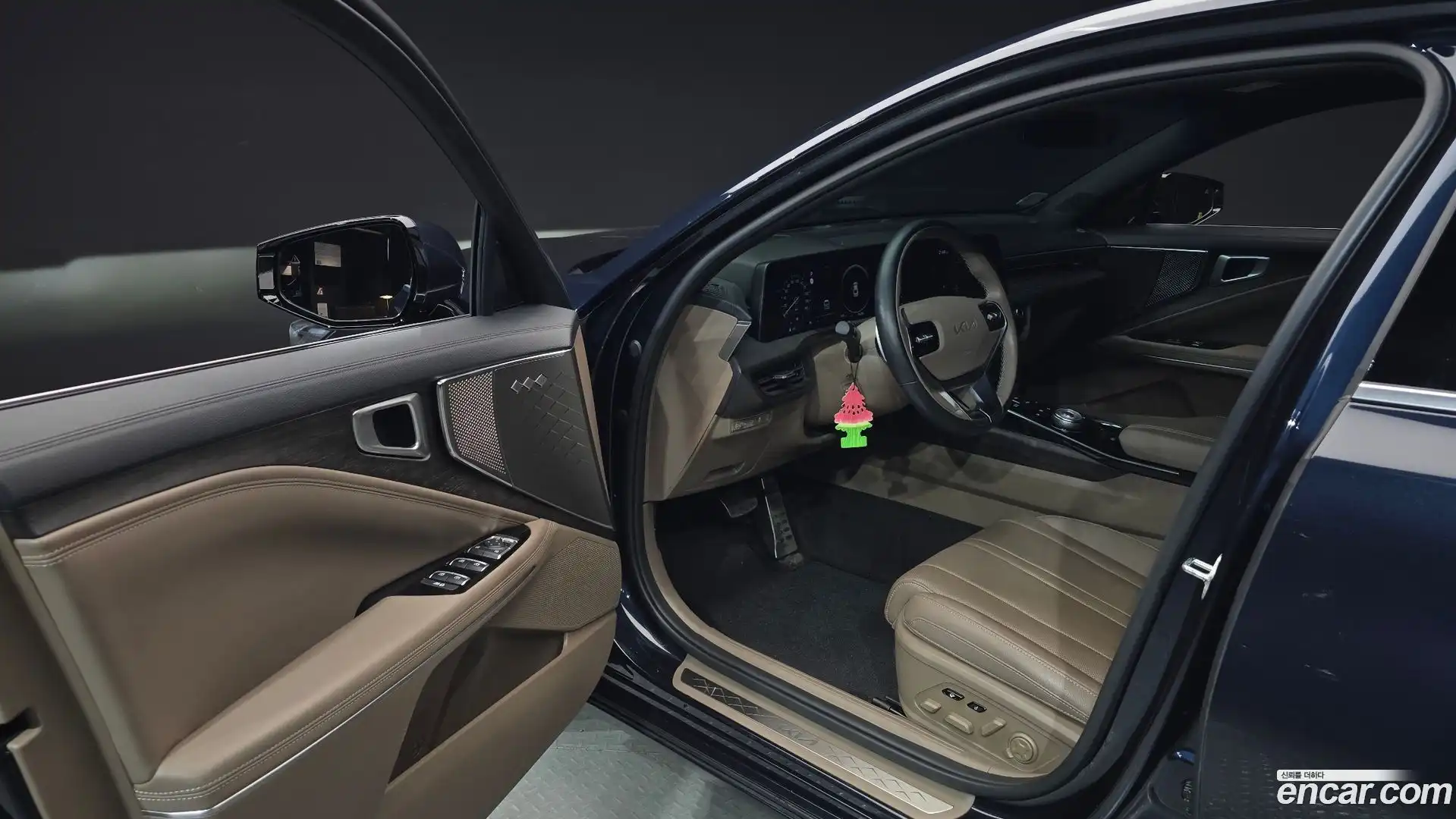 K8 Kia 2023.3-INNER-010