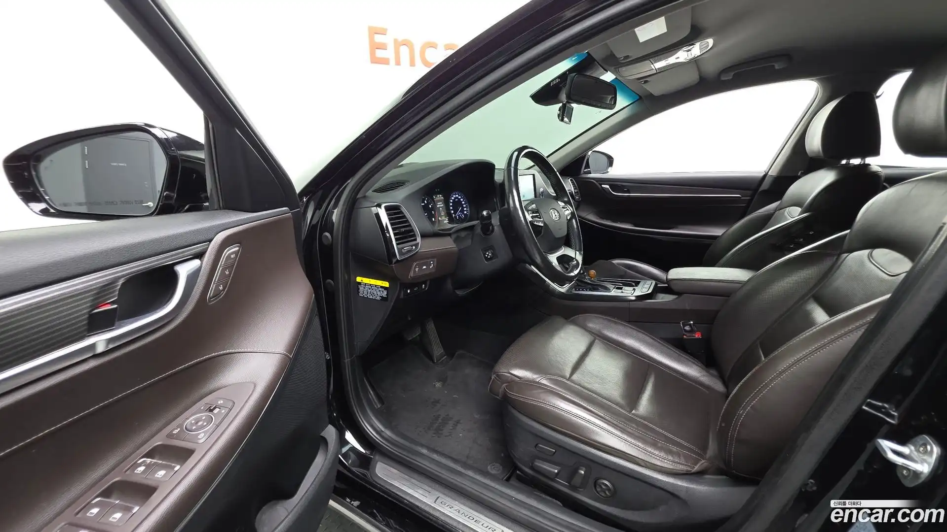 Grandeur Hyundai 2019.9-INNER-010