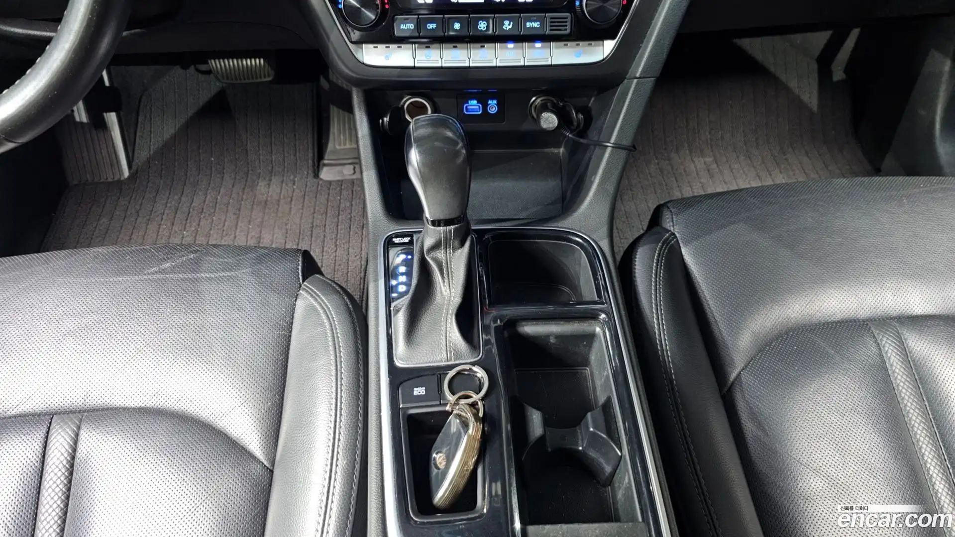 Sonata Hyundai 2017.9-INNER-009