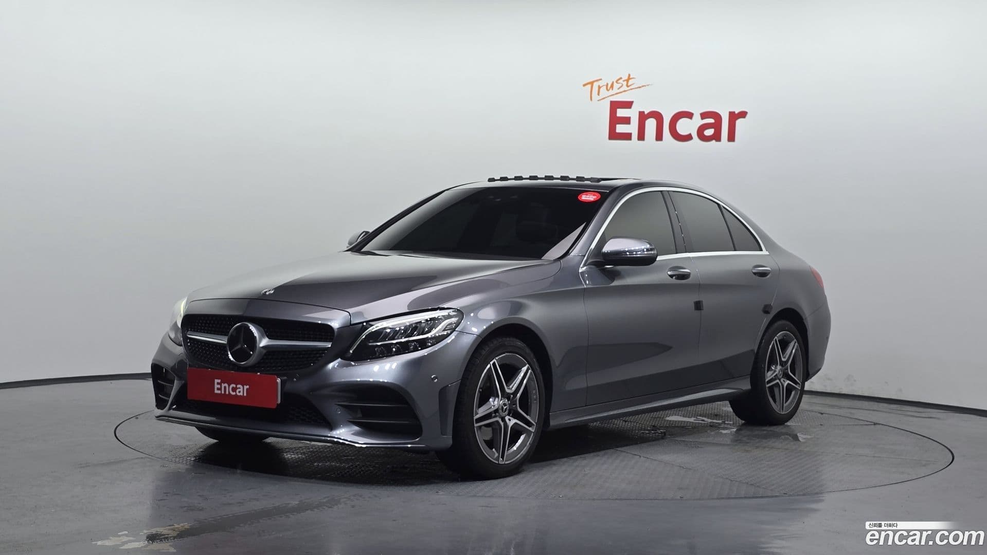 Main__Slider__Photo:C-Class Mercedes-Benz 2021.6-0