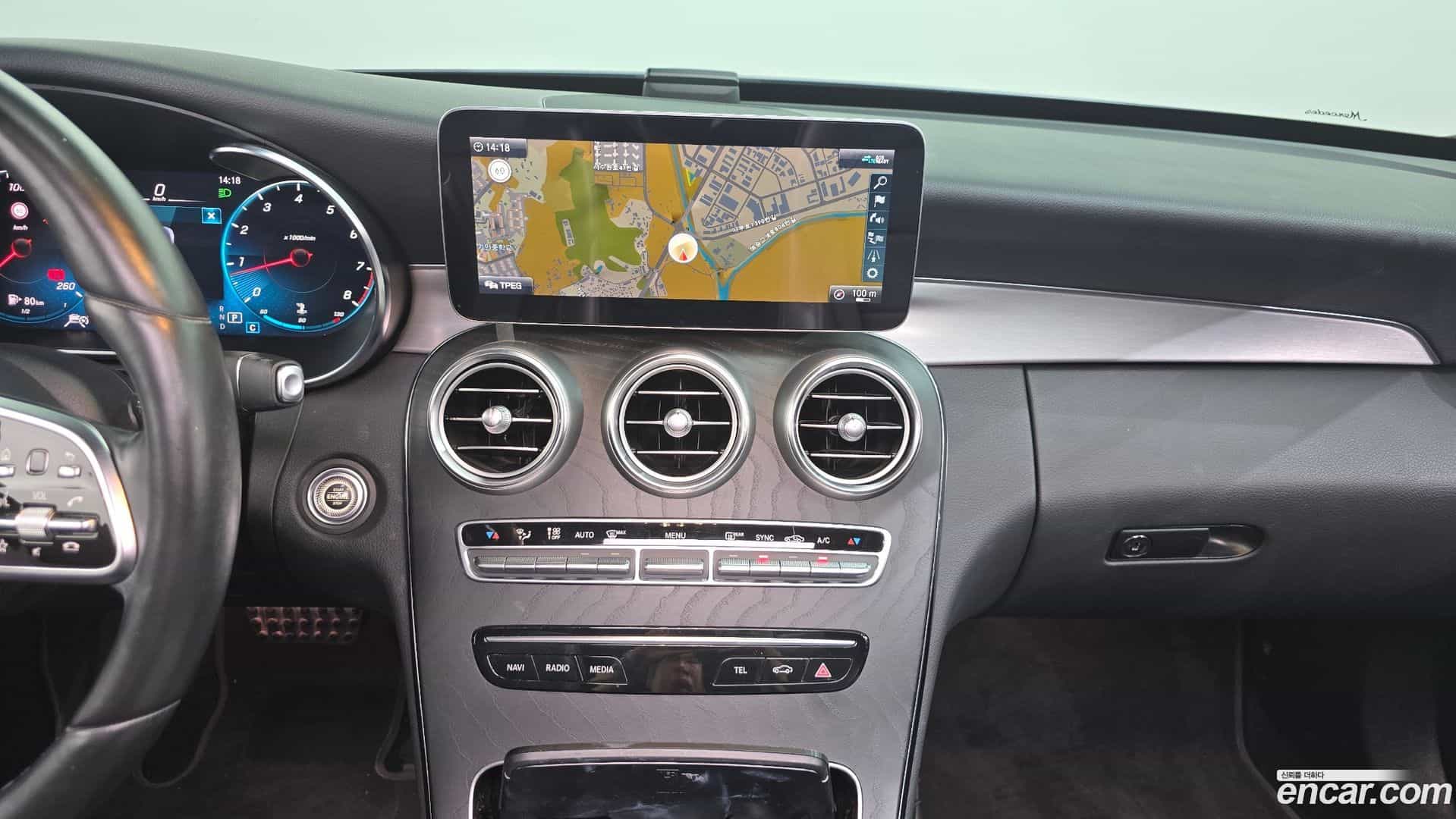 C-Class Mercedes-Benz 2021.6-OPTION-018