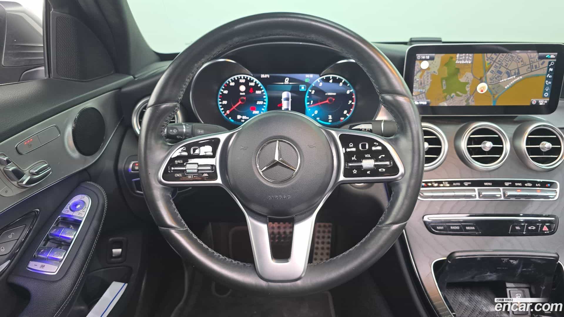C-Class Mercedes-Benz 2021.6-OPTION-019