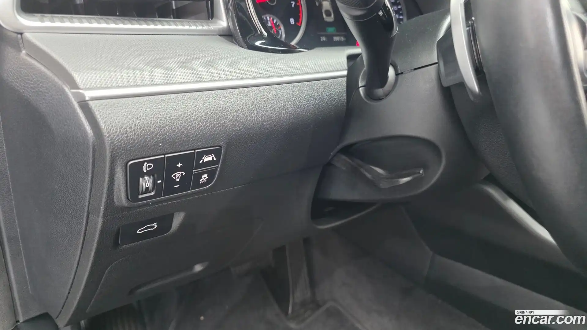 K5 Kia 2023.0-OPTION-024