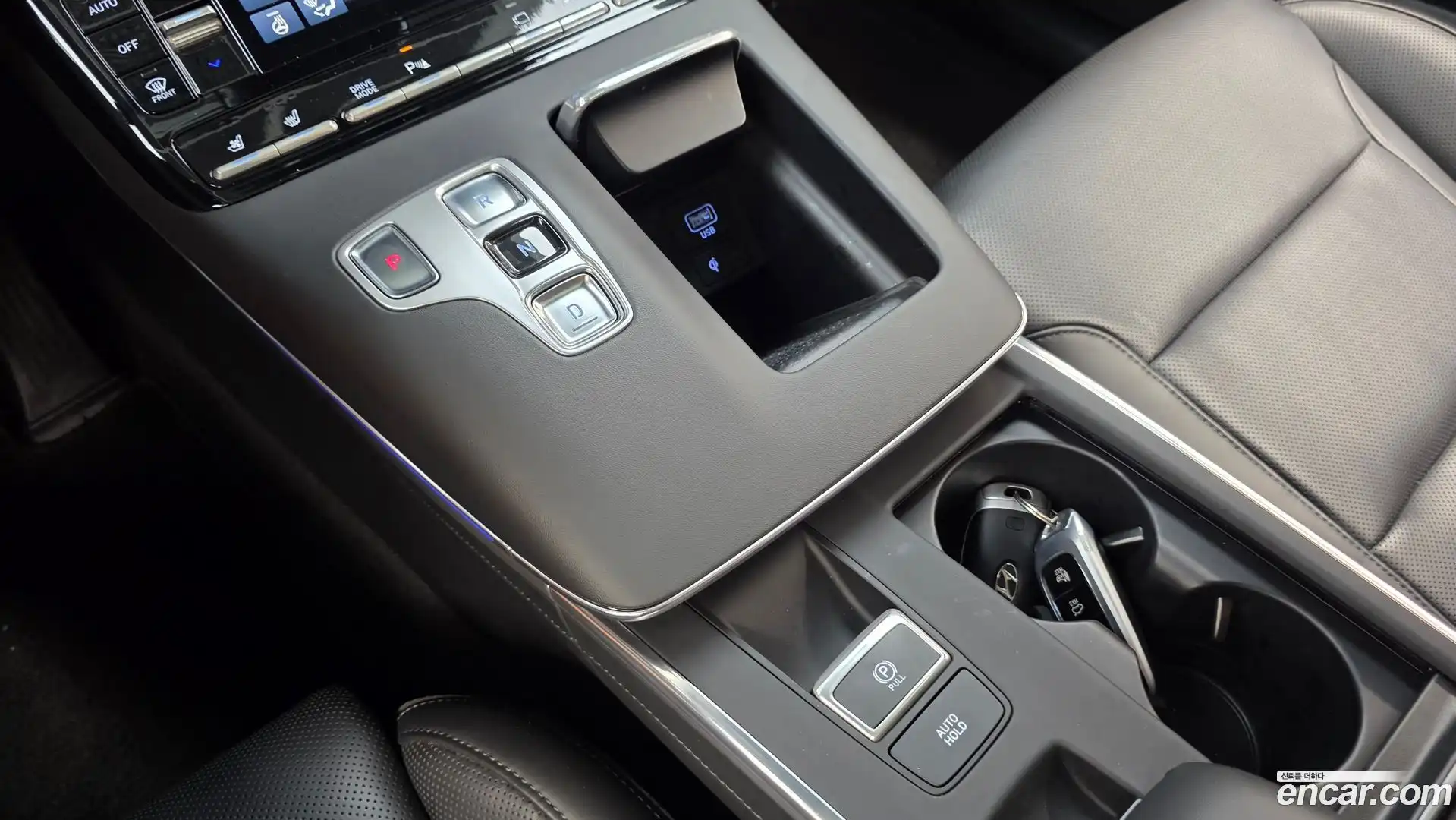 Grandeur Hyundai 2021.0-INNER-009