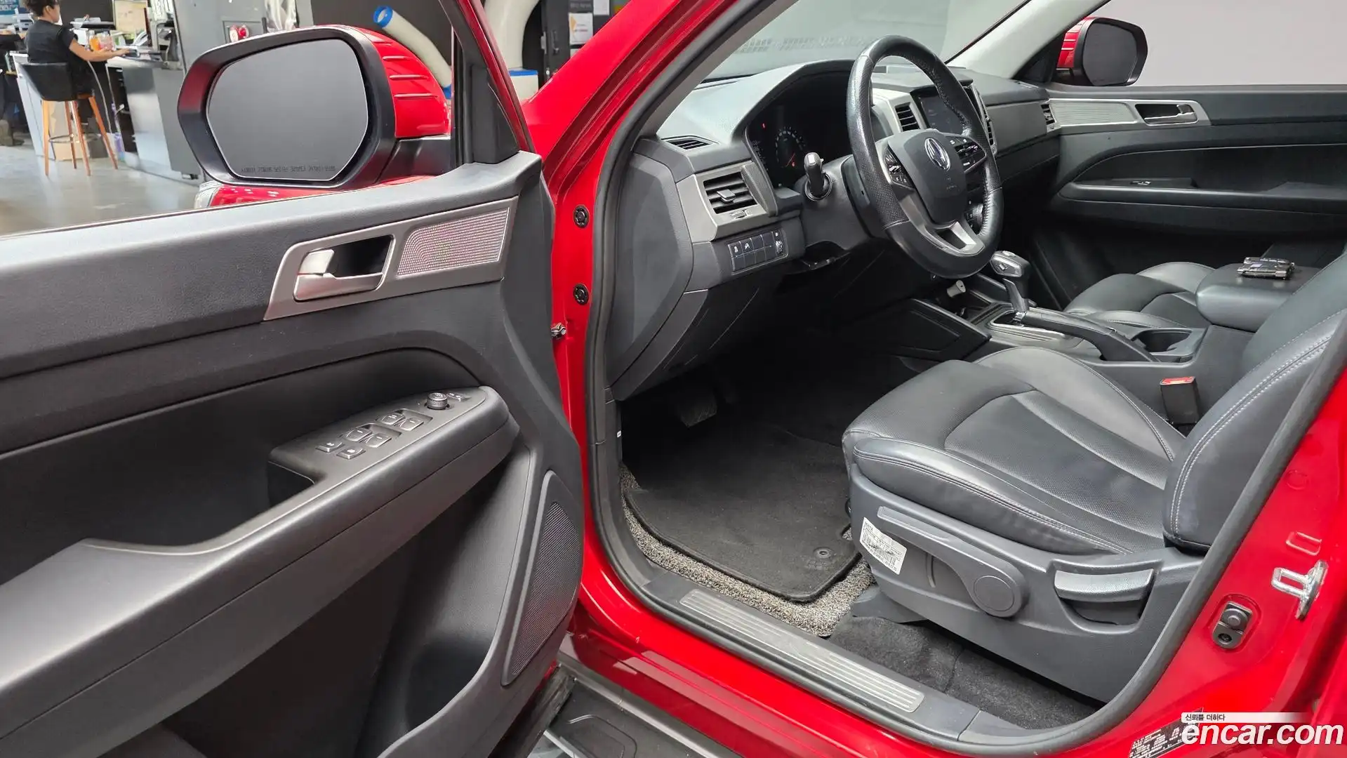 Rexton KG Mobility 2019.7-INNER-010