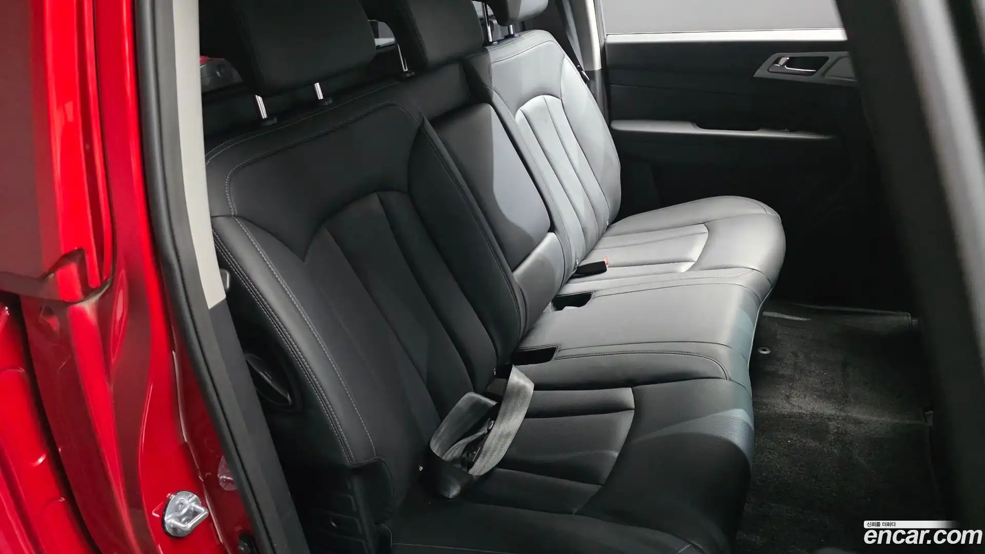 Rexton KG Mobility 2019.7-OPTION-015