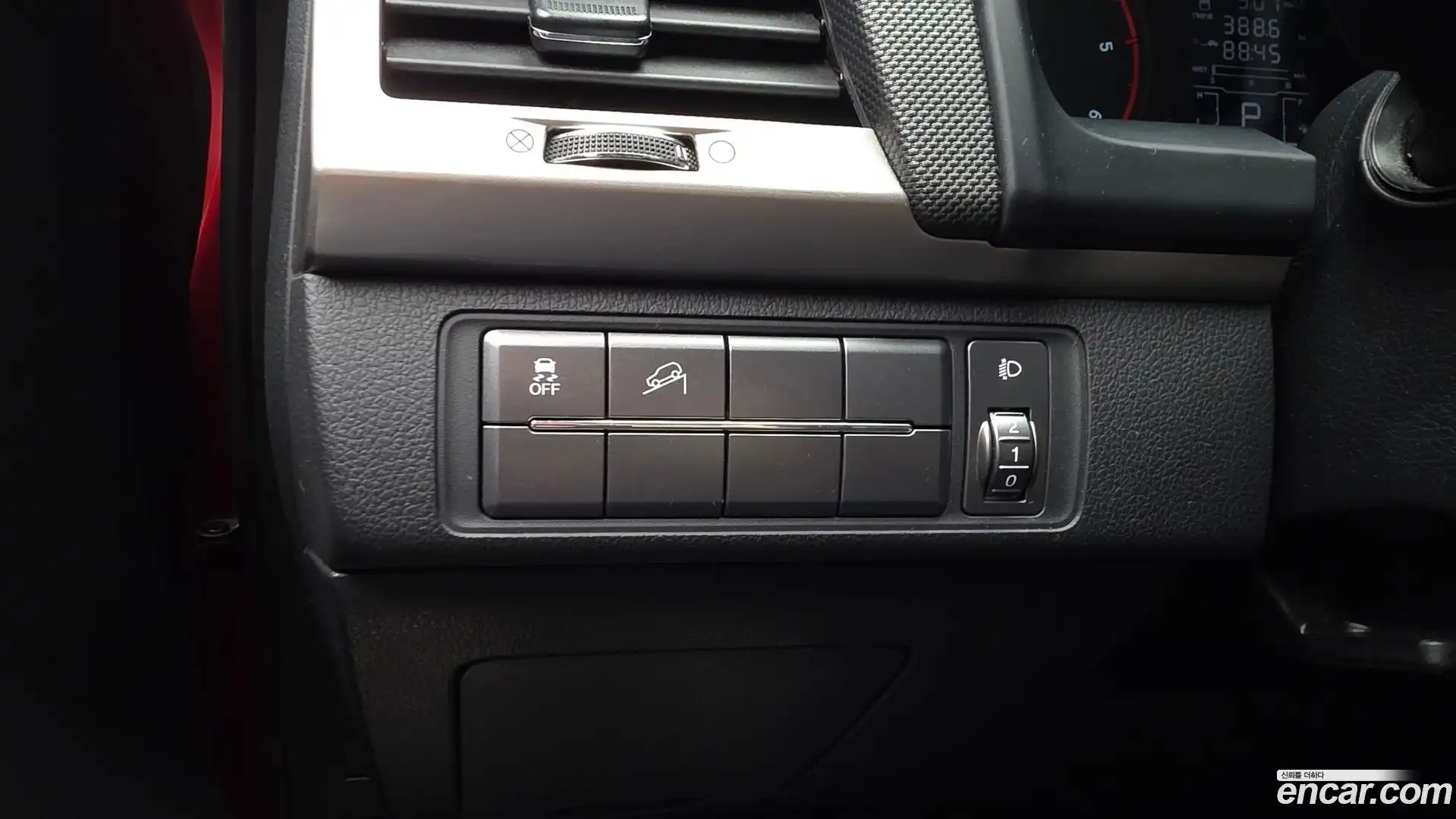 Rexton KG Mobility 2019.7-OPTION-024