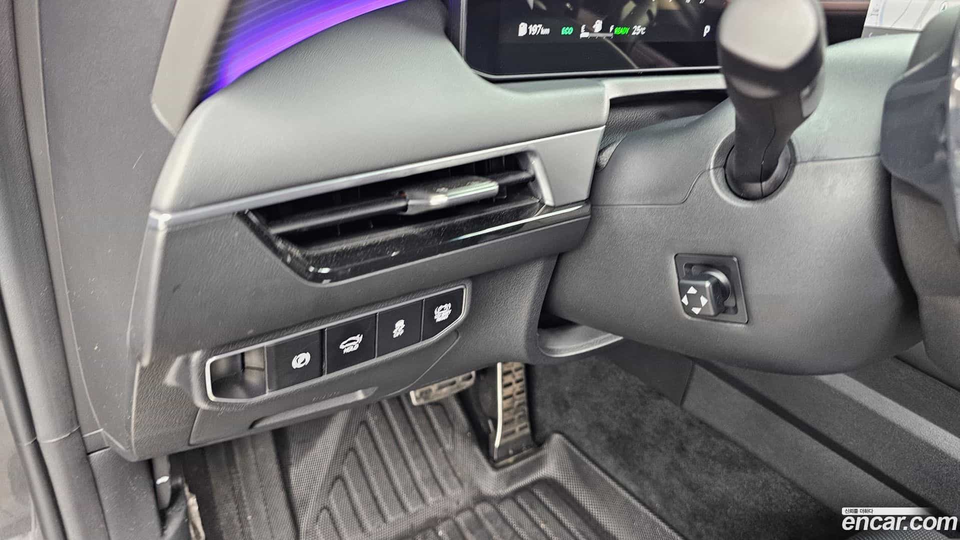 K8 Kia 2025.9-OPTION-023
