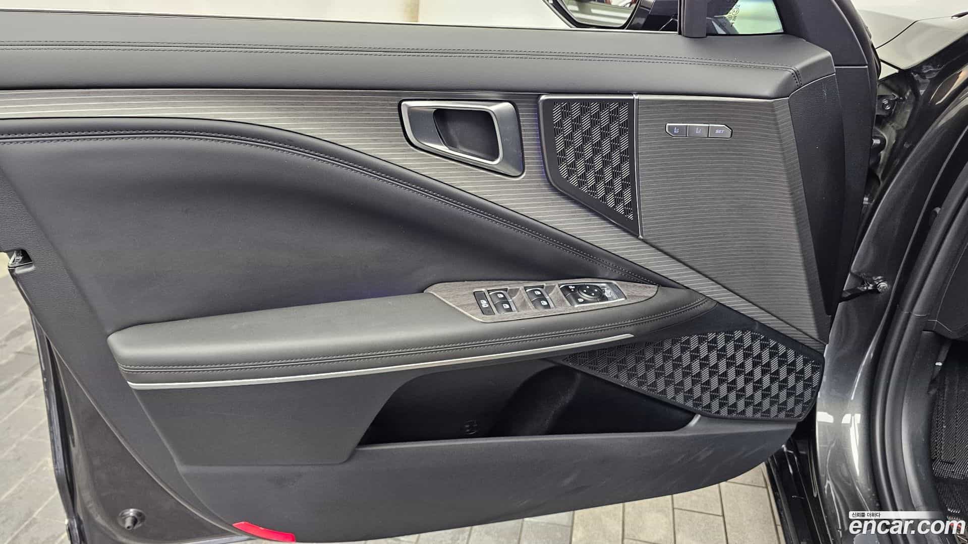 K8 Kia 2025.9-INNER-034