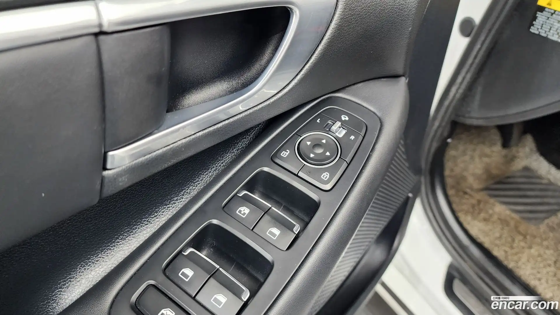 Sonata Hyundai 2019.7-OPTION-043