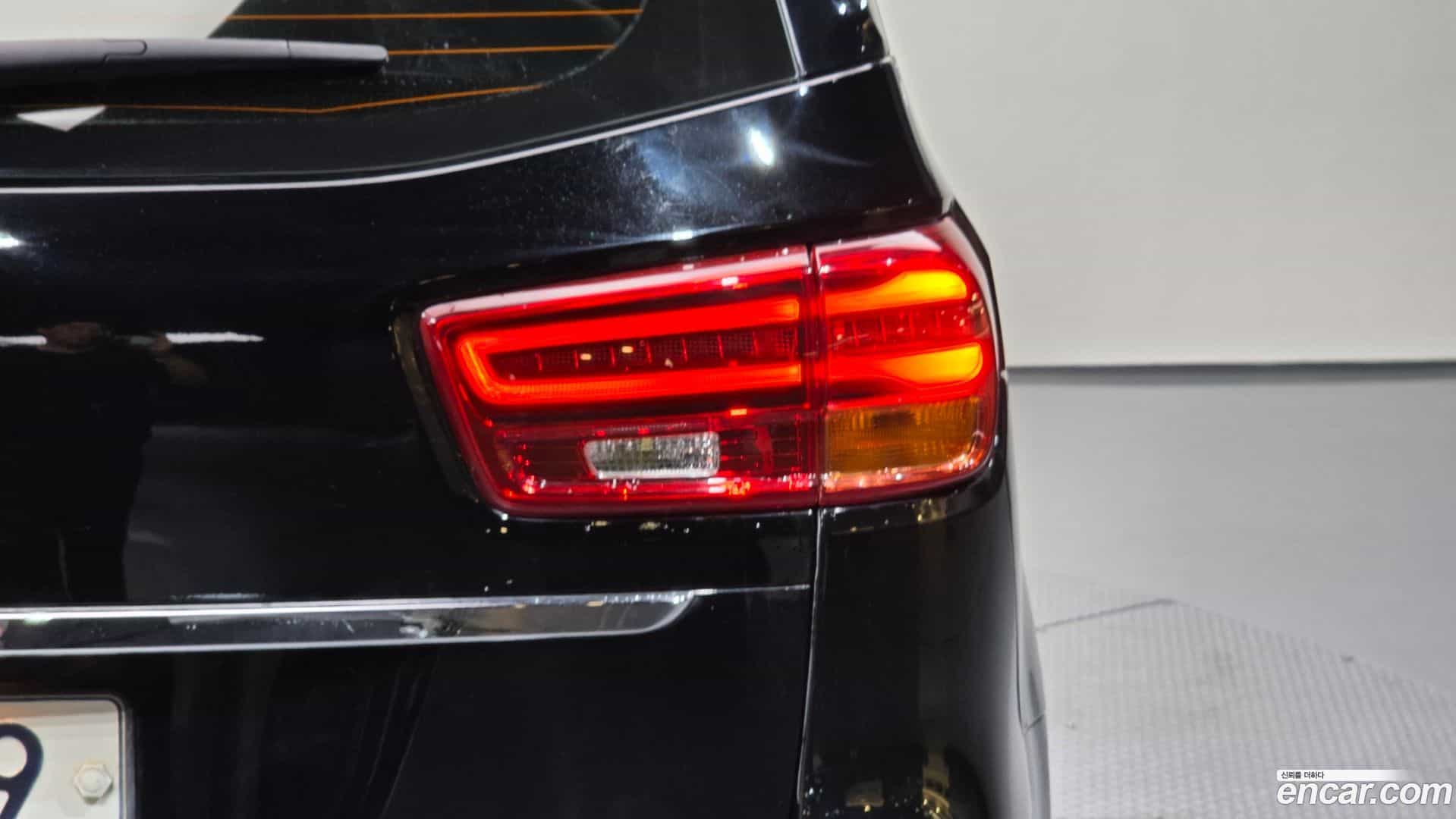 Canival Kia 2018.2-OUTER-033