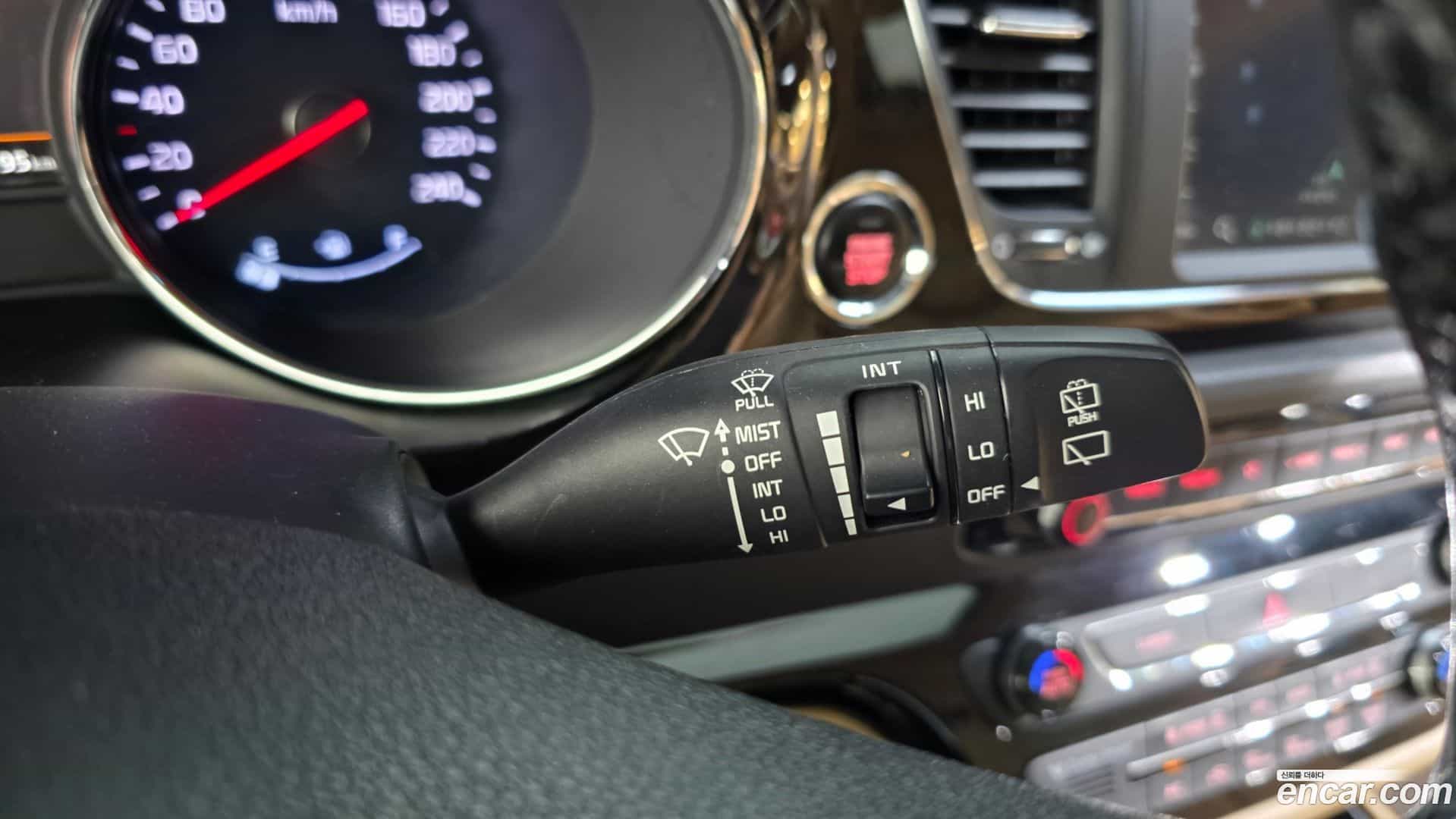 Canival Kia 2018.2-OPTION-047