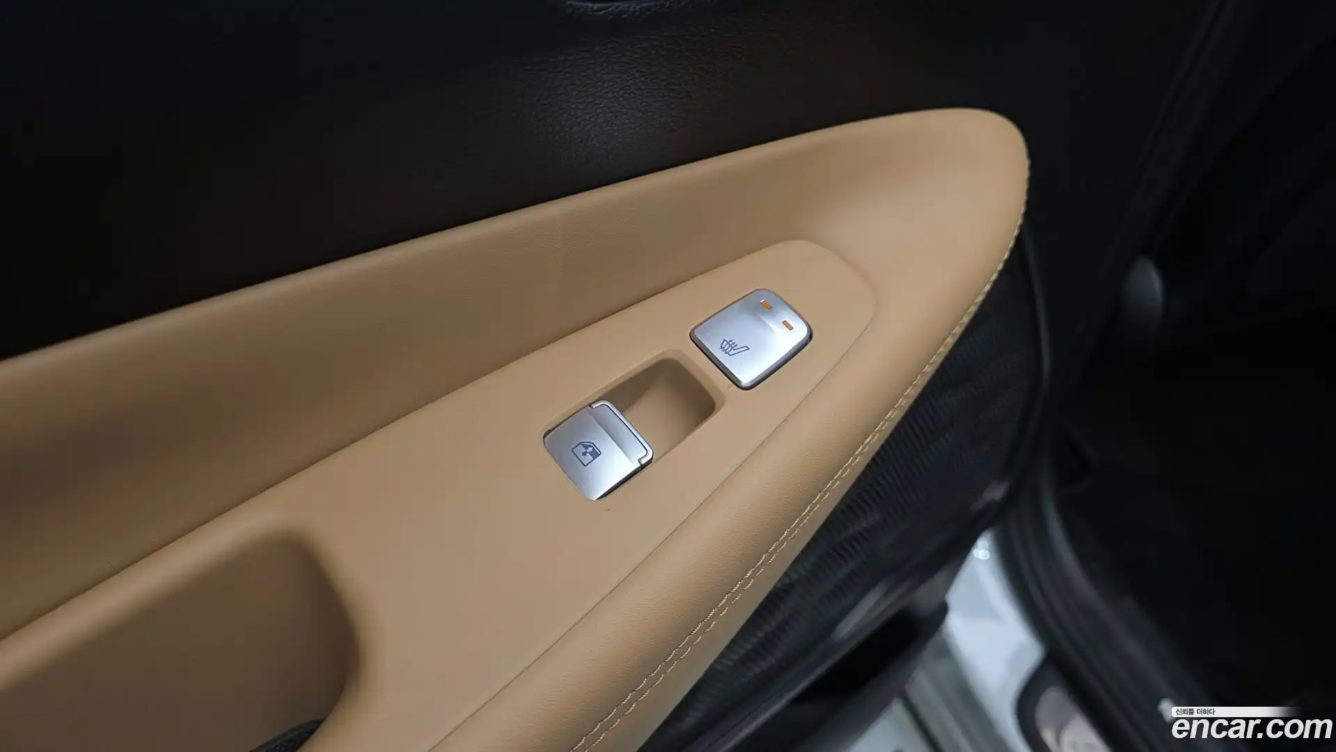 Santafe Hyundai 2022.3-OPTION-042
