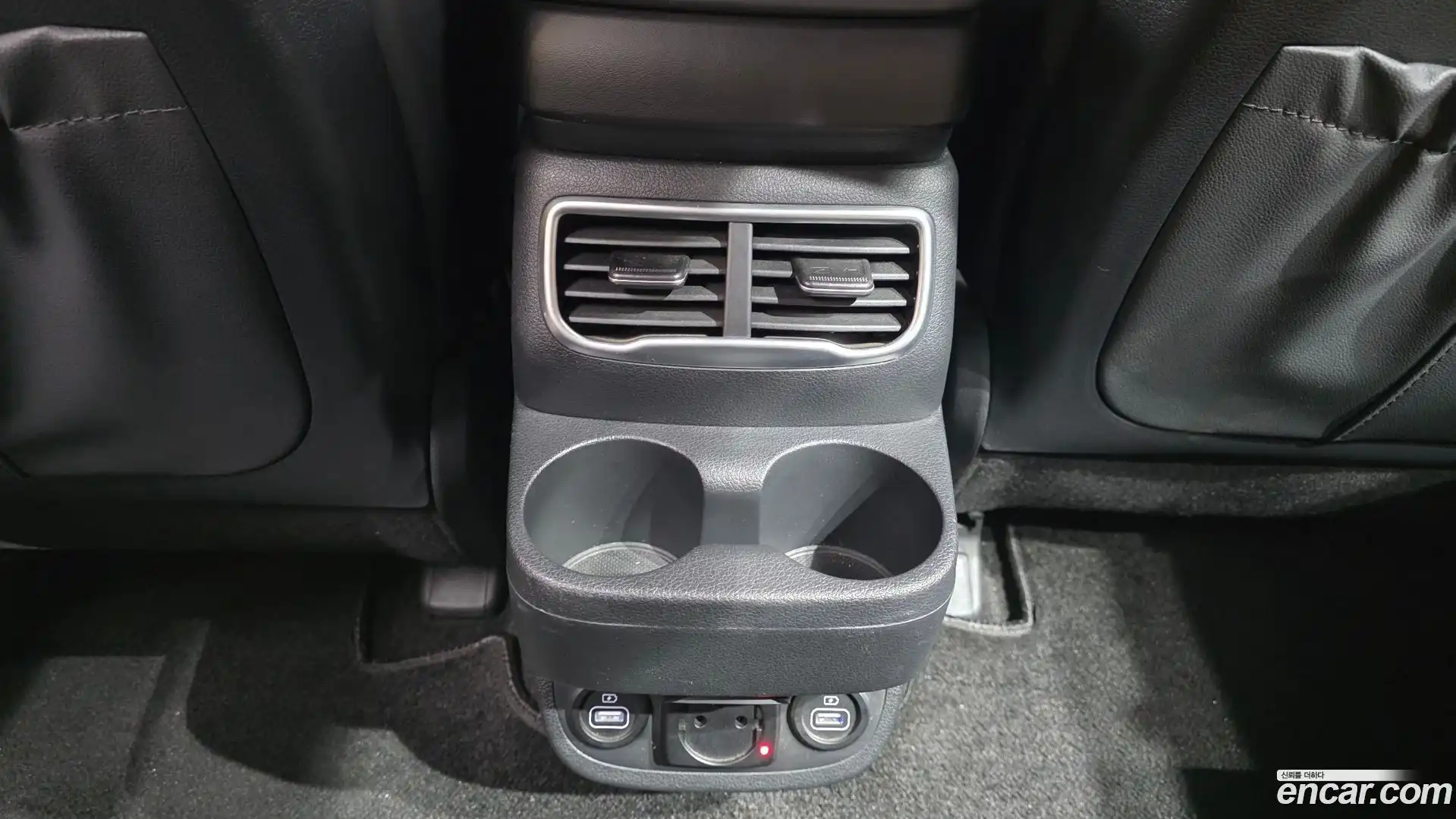Santafe Hyundai 2022.3-OPTION-050