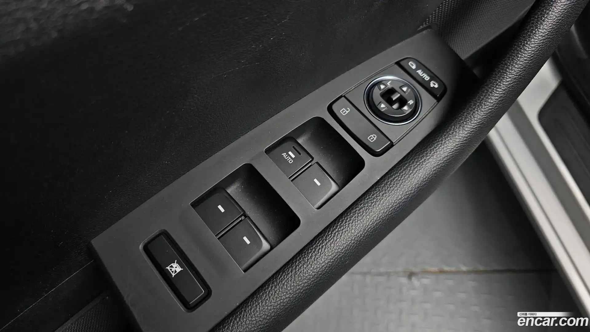 Sonata Hyundai 2014.8-OPTION-020
