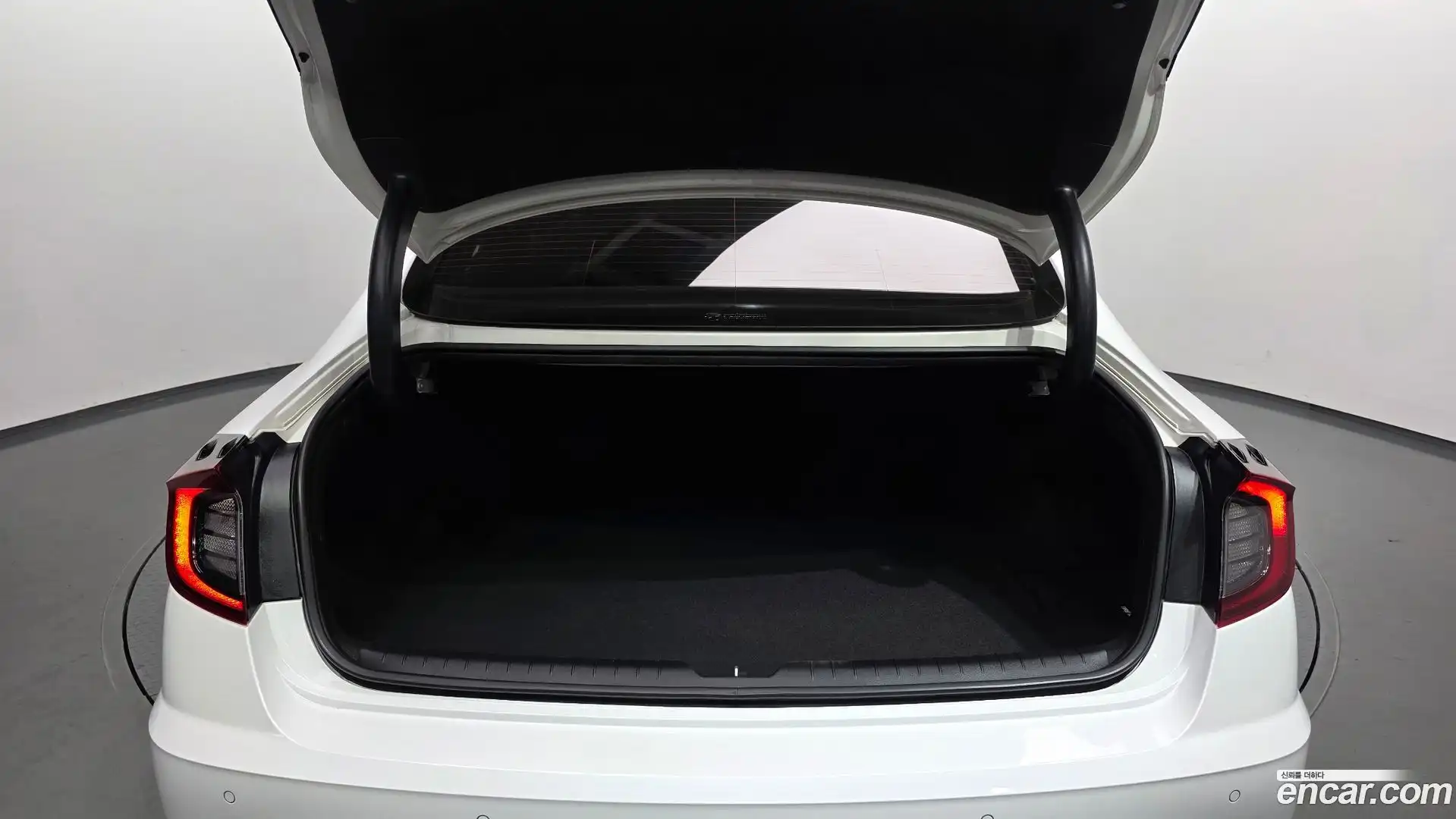 Sonata Hyundai 2020.9-OPTION-048