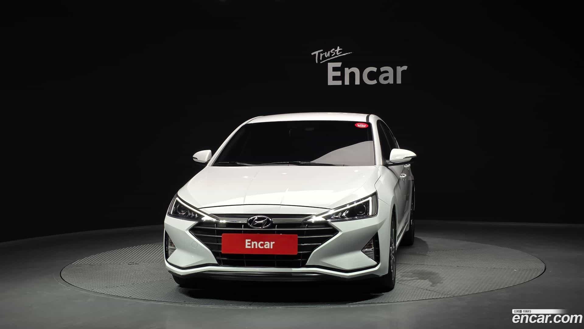 AVANTE Hyundai 2019.7-OUTER-003