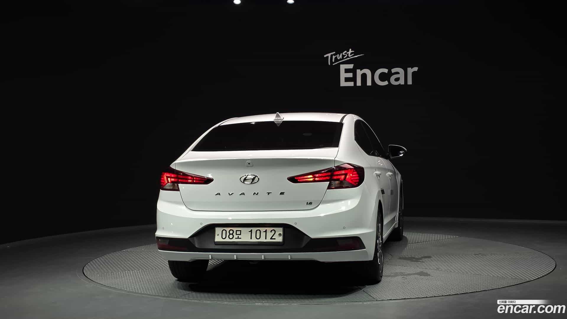 AVANTE Hyundai 2019.7-OUTER-004