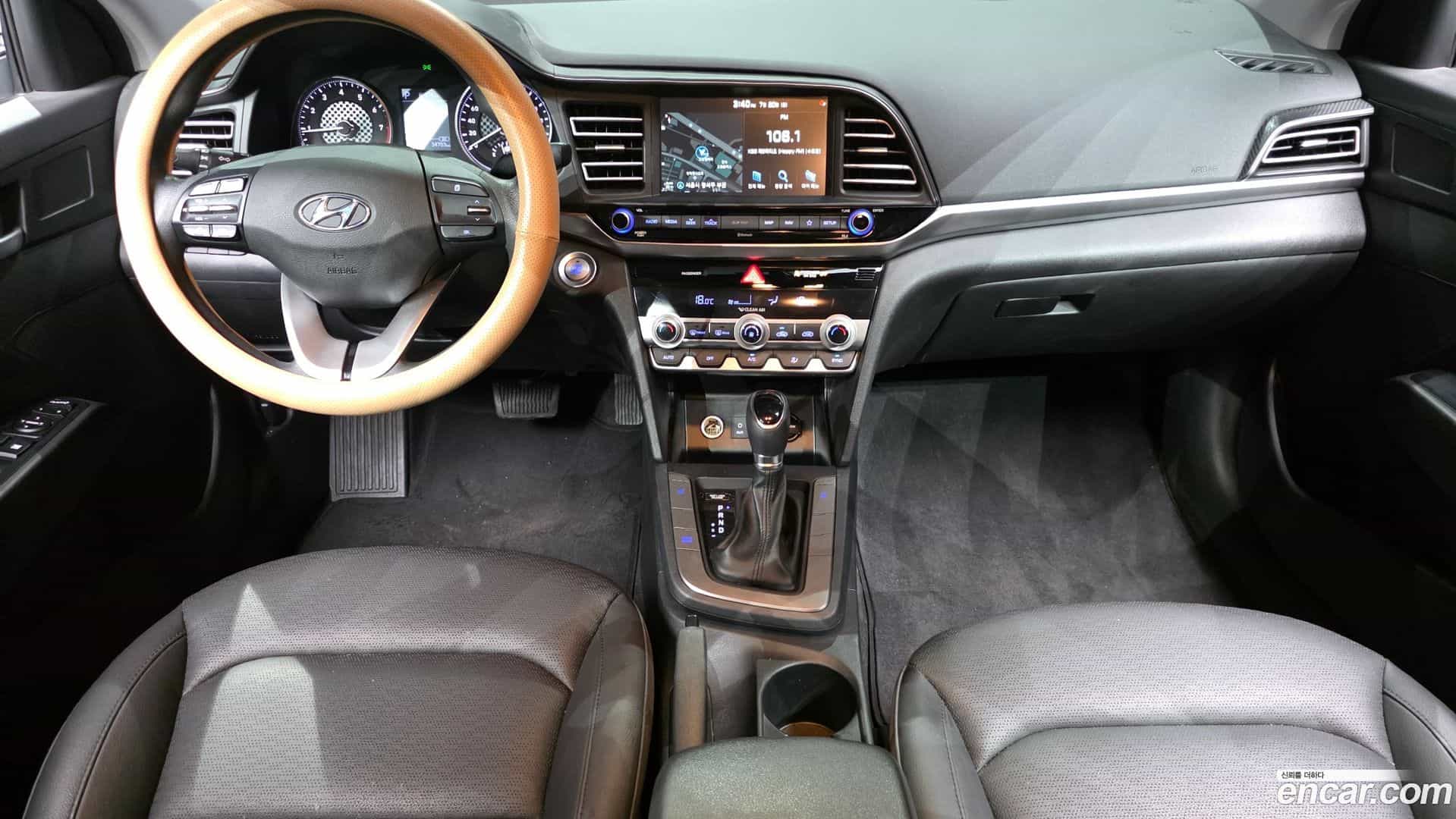 AVANTE Hyundai 2019.7-INNER-007